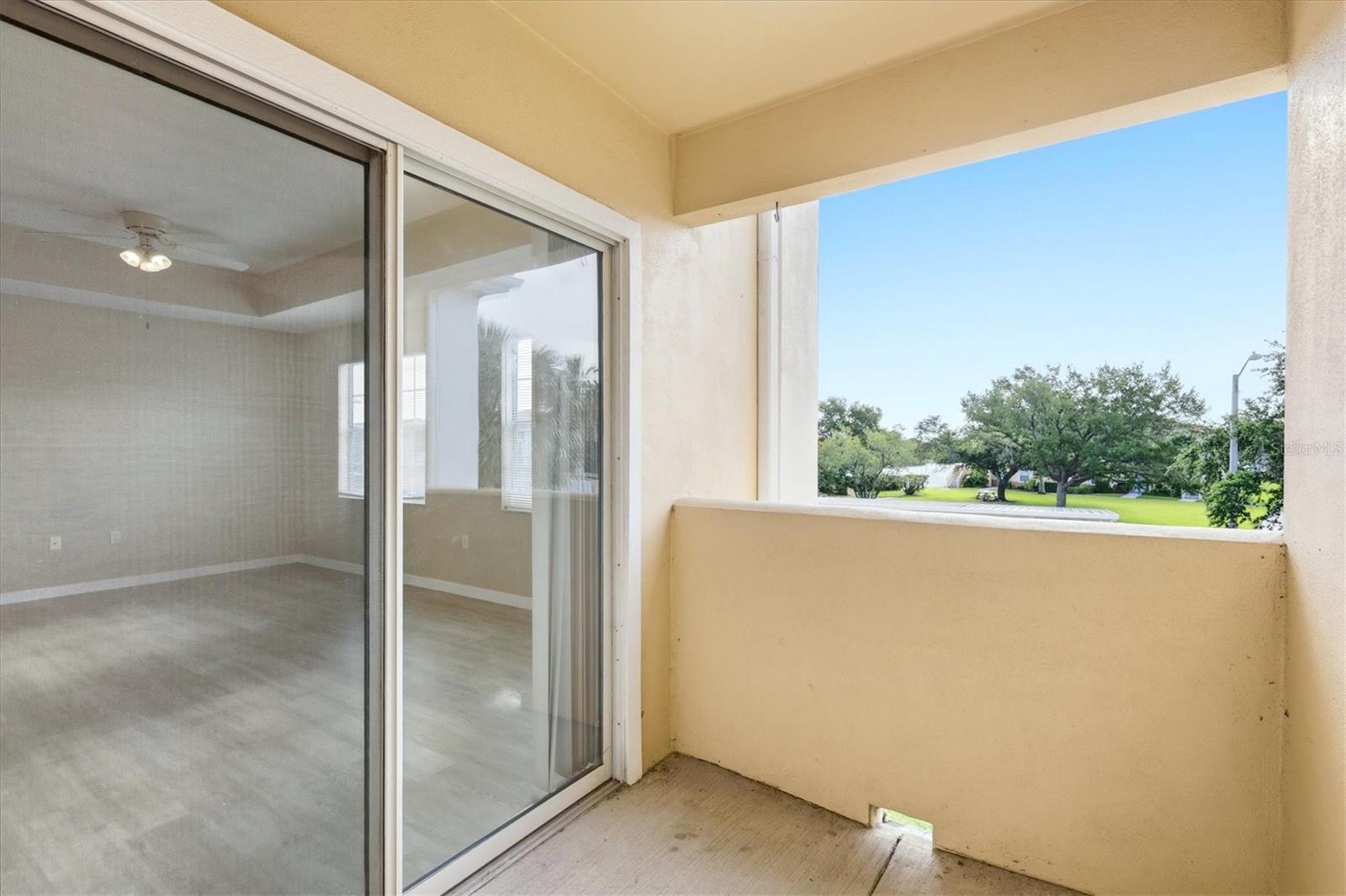 1015 VILLAGIO CIR #202, SARASOTA, FL, 34237