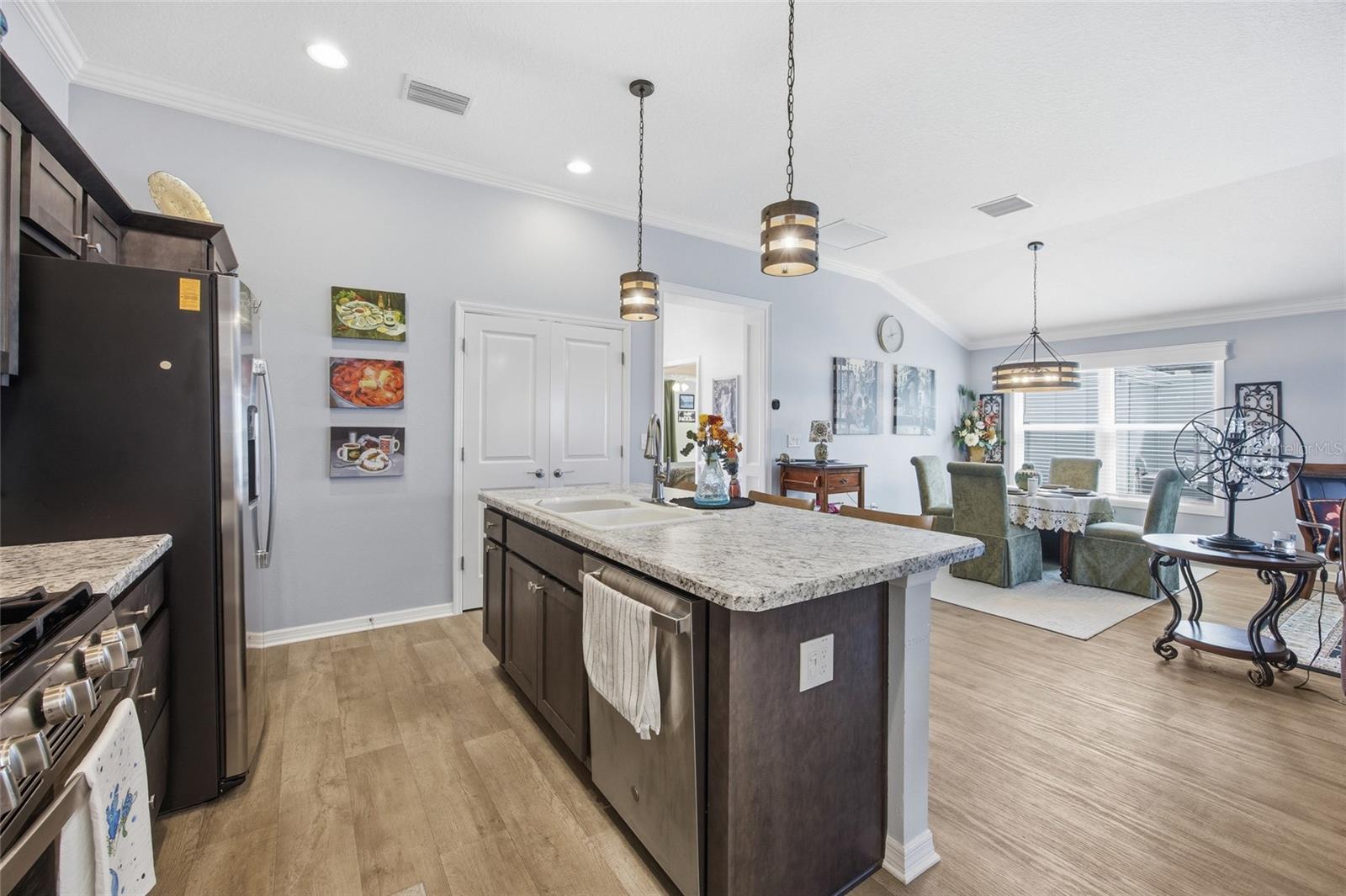 2910 MONUMENT WAY, THE VILLAGES, FL, 32163