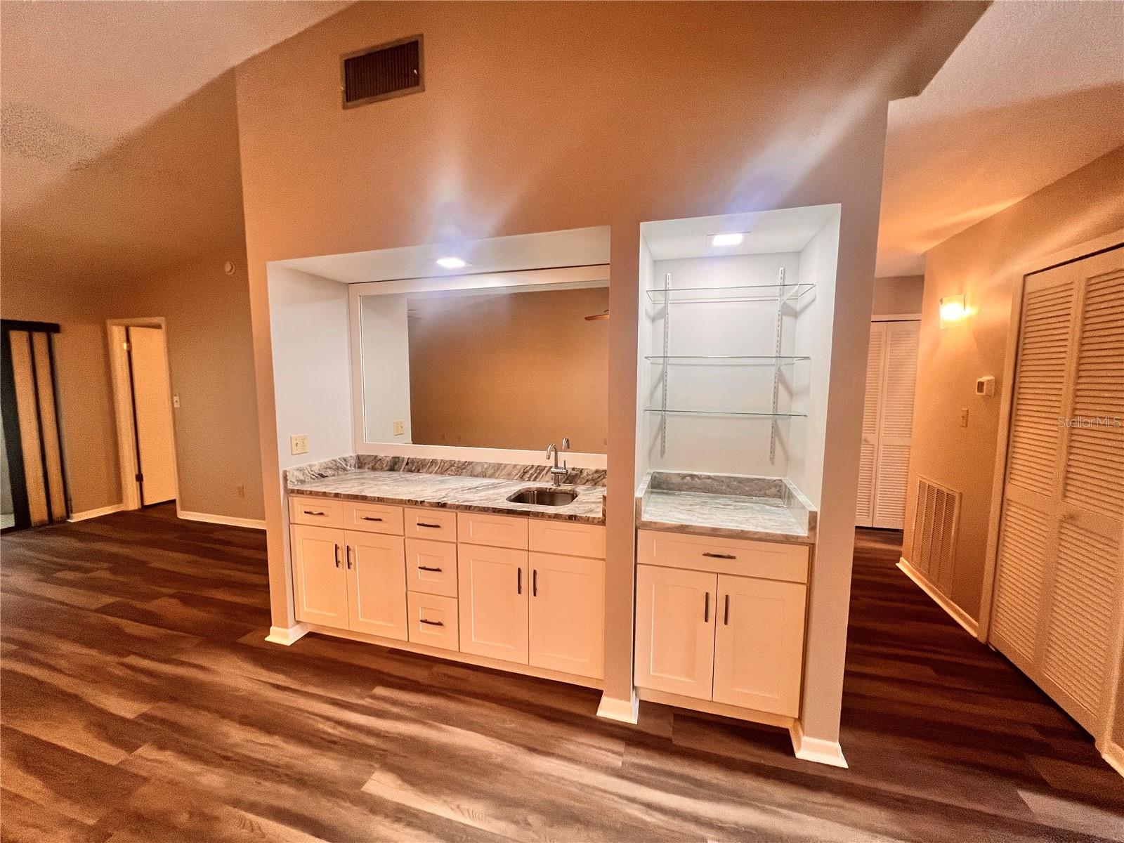 17 ESCONDIDO CIR #239, ALTAMONTE SPRINGS, FL, 32701