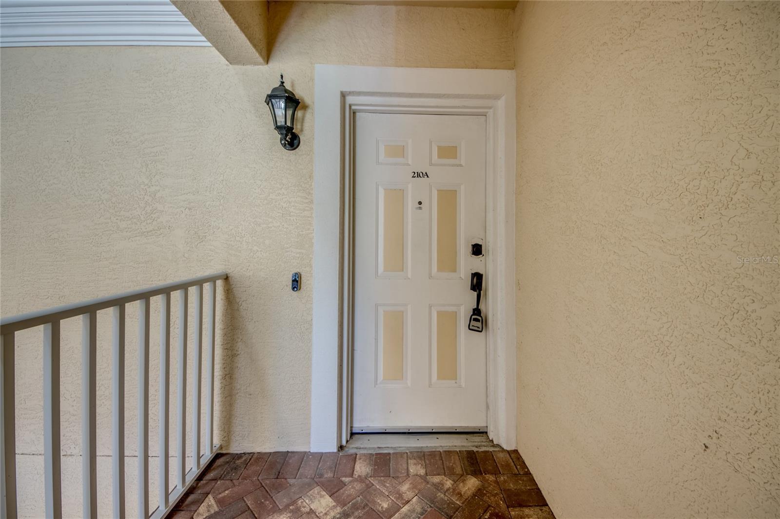12515 MCGREGOR BLVD #210, FORT MYERS, FL, 33919