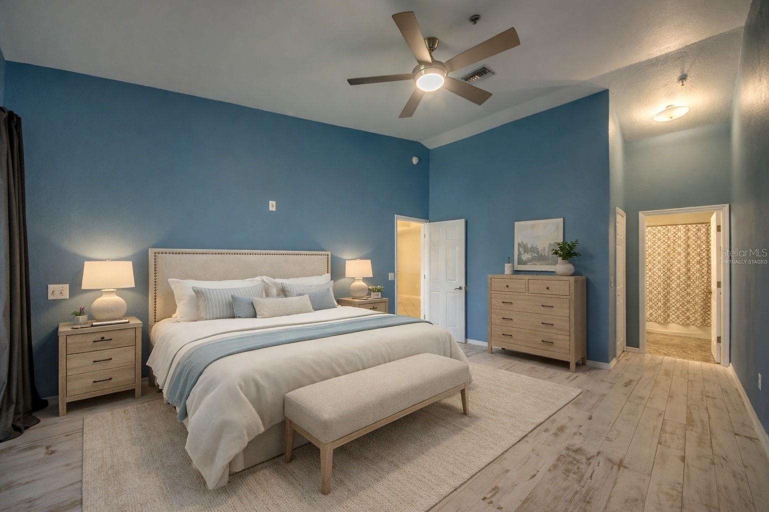 12515 MCGREGOR BLVD #210, FORT MYERS, FL, 33919