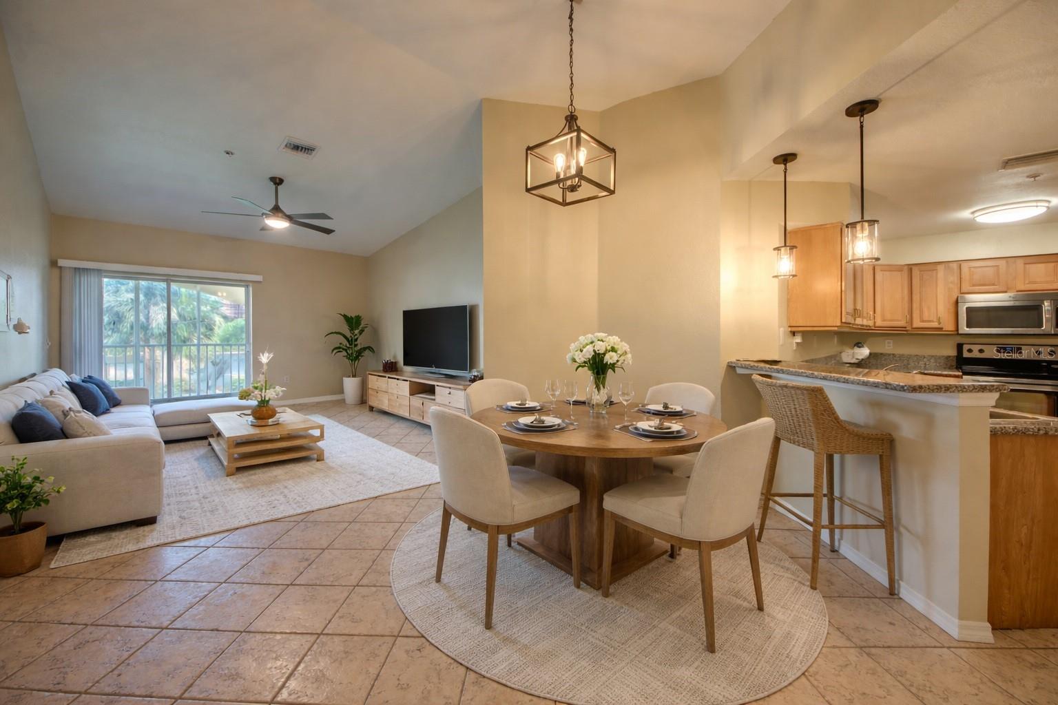 12515 MCGREGOR BLVD #210, FORT MYERS, FL, 33919
