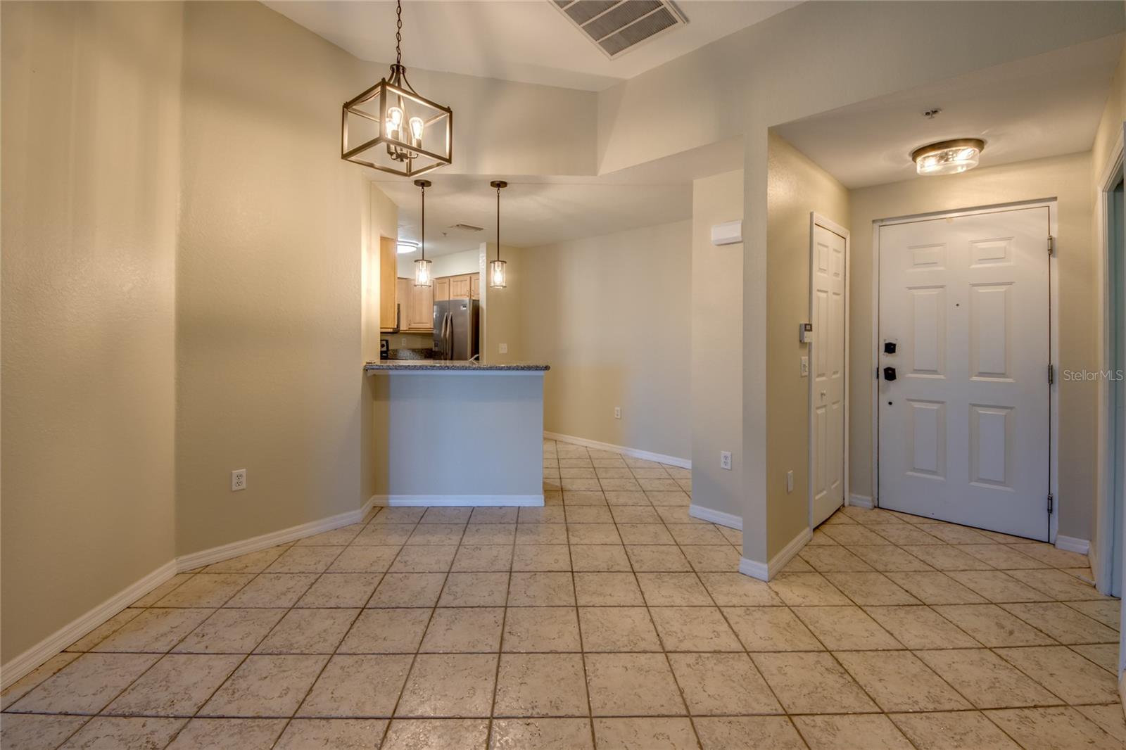 12515 MCGREGOR BLVD #210, FORT MYERS, FL, 33919