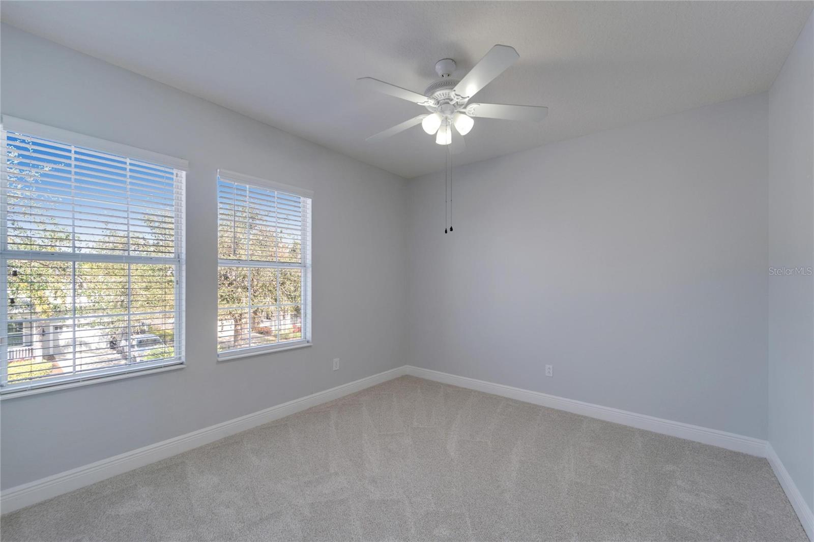 410 MANNS HARBOR DR, APOLLO BEACH, FL, 33572