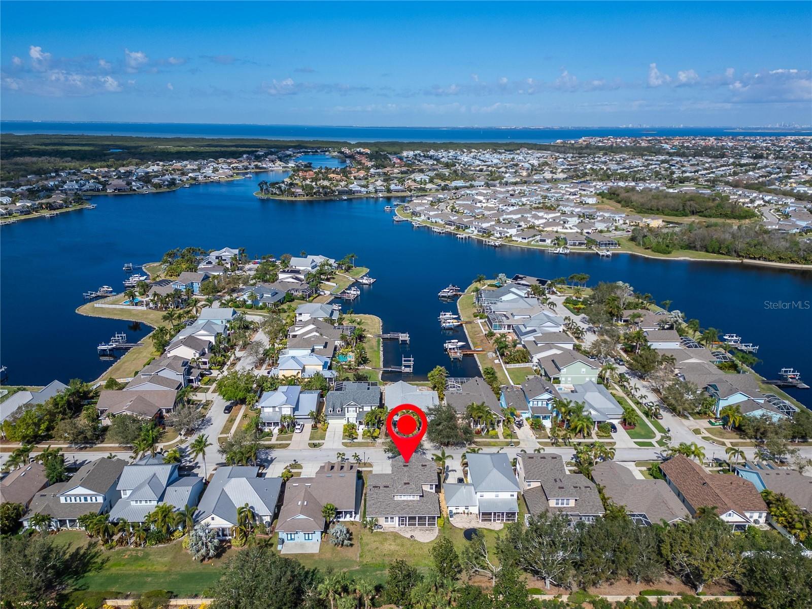 410 MANNS HARBOR DR, APOLLO BEACH, FL, 33572