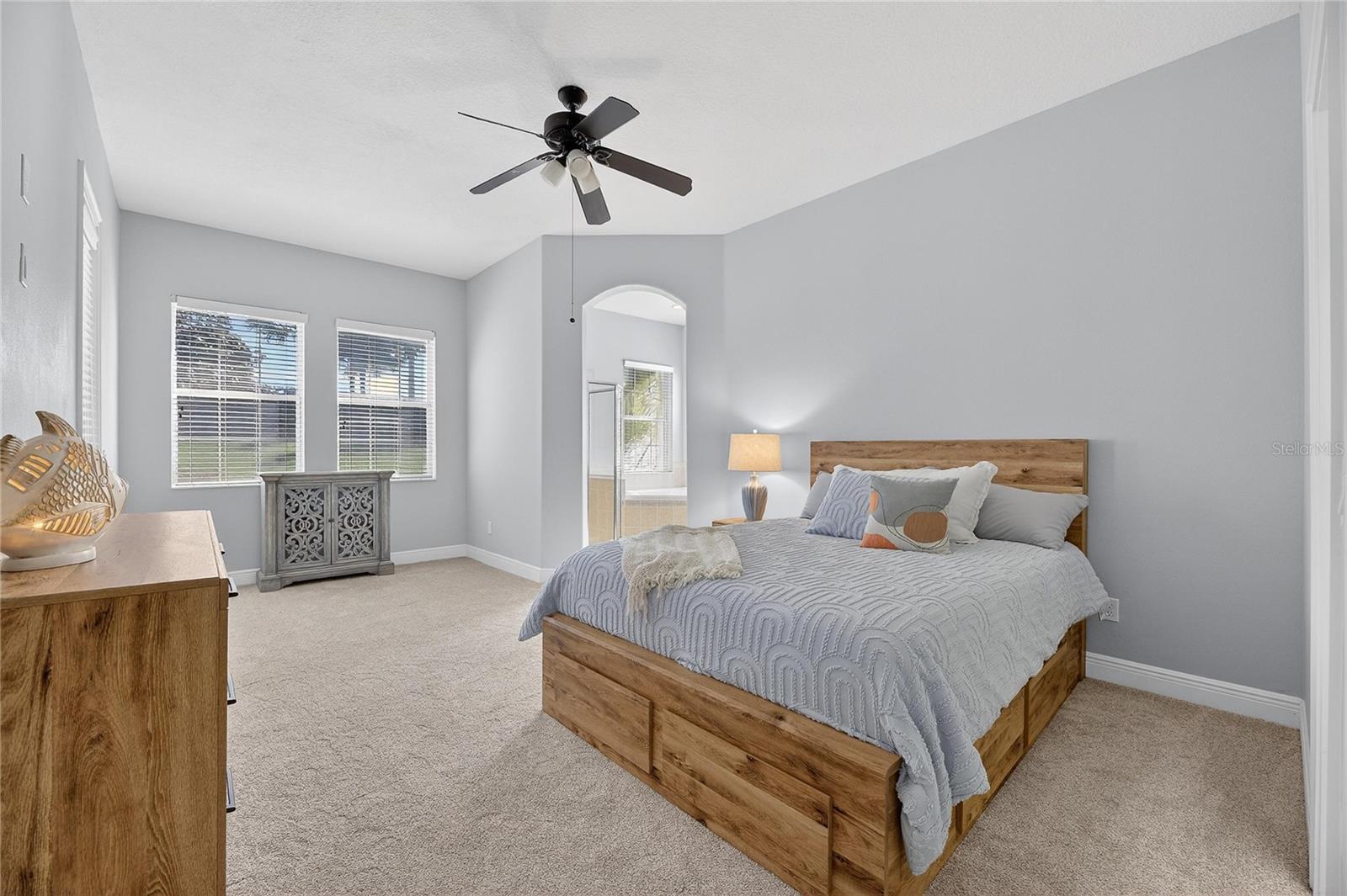 410 MANNS HARBOR DR, APOLLO BEACH, FL, 33572