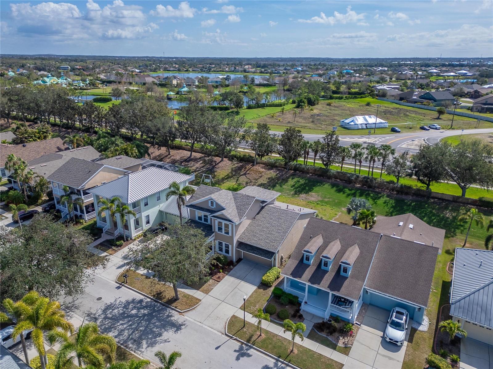 410 MANNS HARBOR DR, APOLLO BEACH, FL, 33572