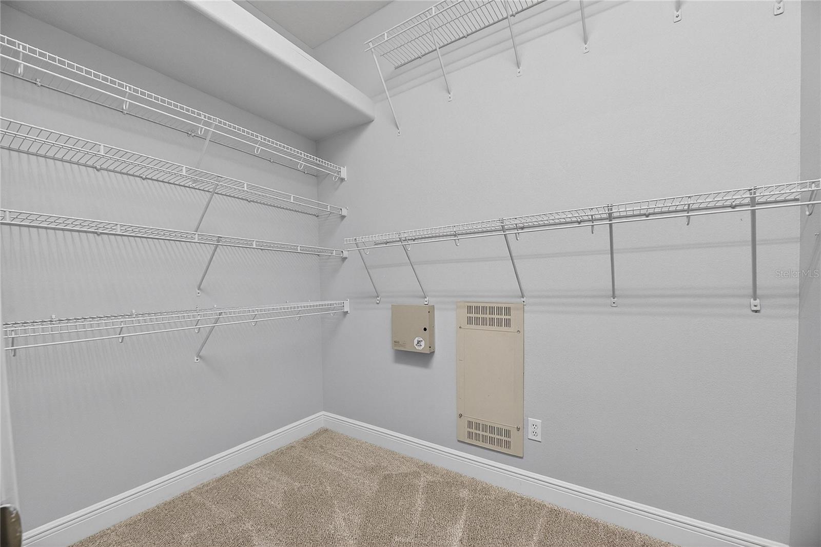 410 MANNS HARBOR DR, APOLLO BEACH, FL, 33572