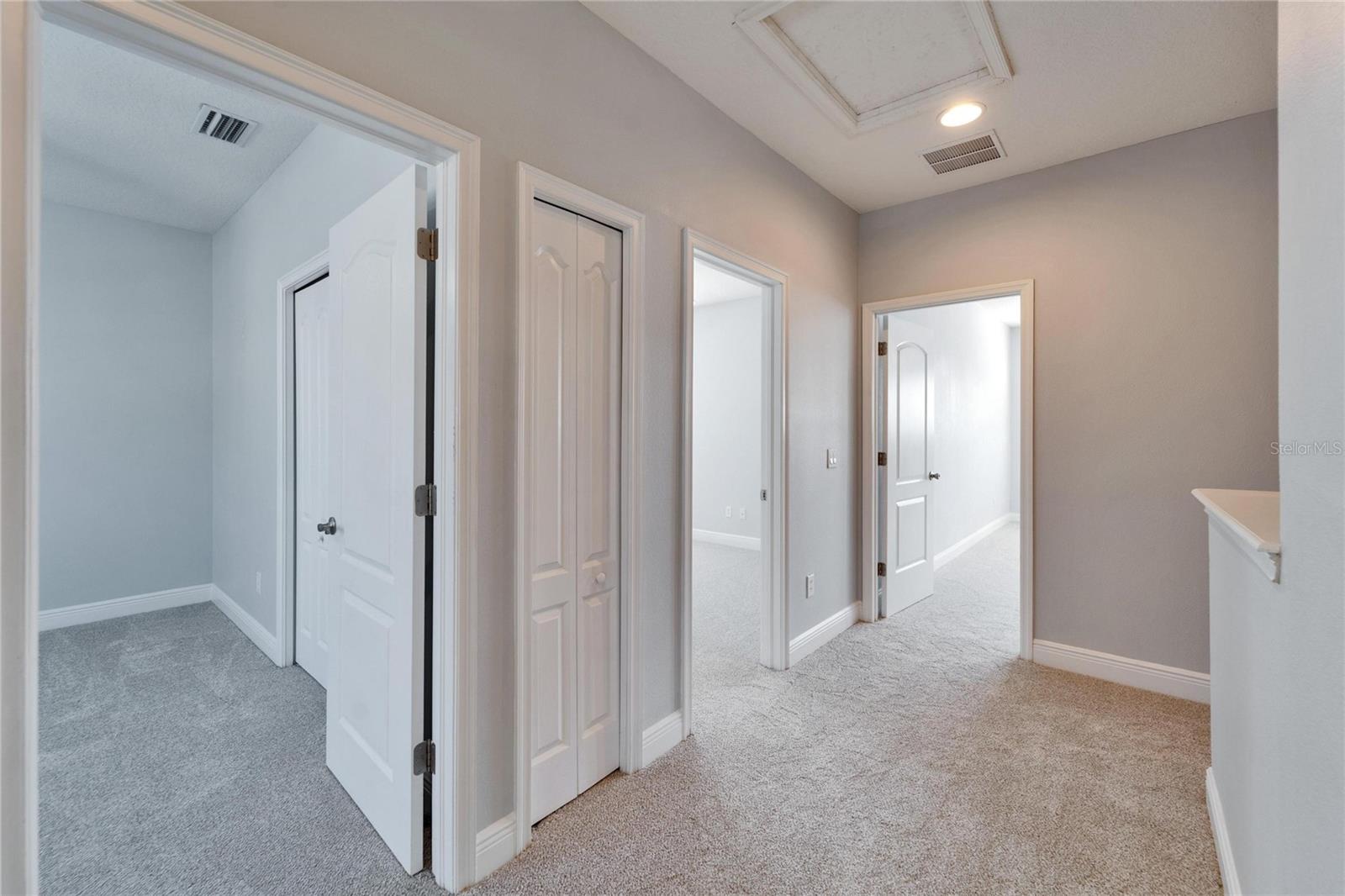 410 MANNS HARBOR DR, APOLLO BEACH, FL, 33572
