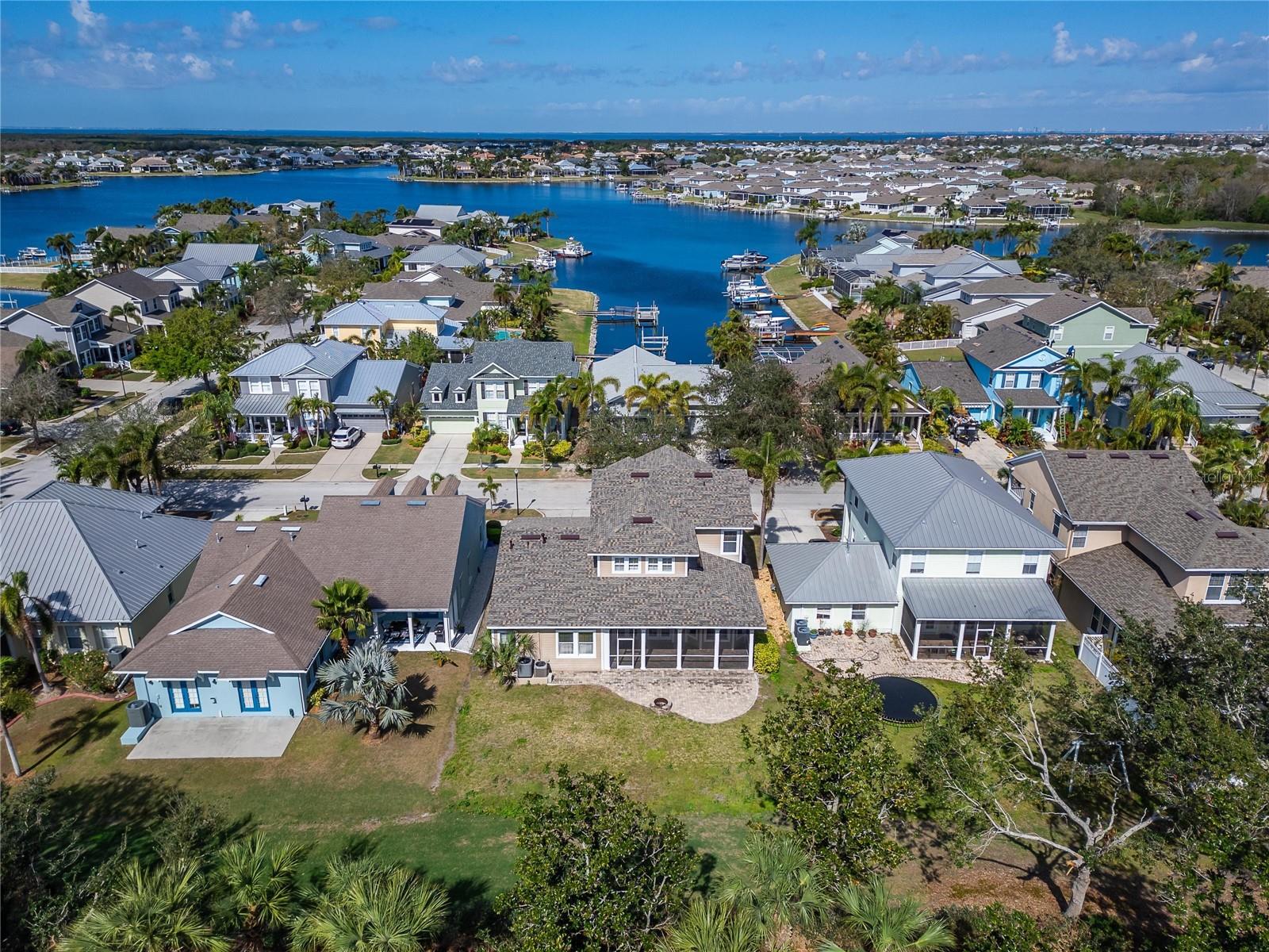 410 MANNS HARBOR DR, APOLLO BEACH, FL, 33572
