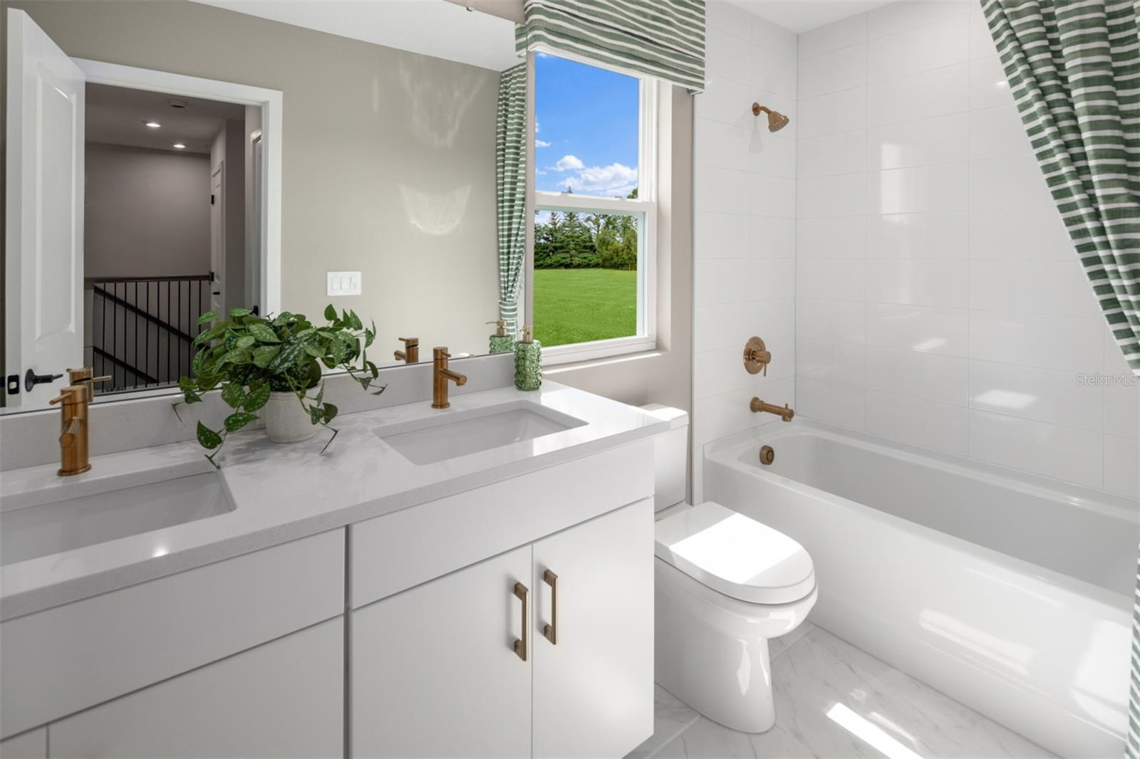 2947 CAMELLIA FLOWER ST, APOPKA, FL, 32703