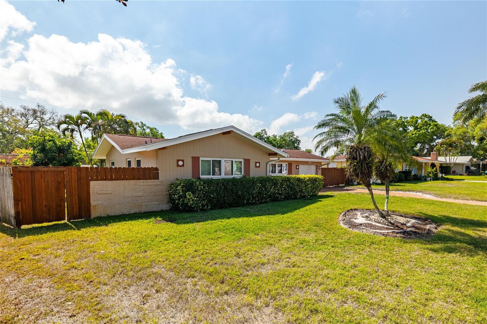 1365 WINDSOR DR, CLEARWATER, FL, 33756