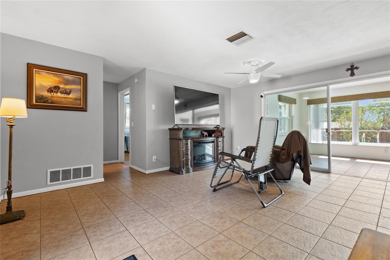 1365 WINDSOR DR, CLEARWATER, FL, 33756