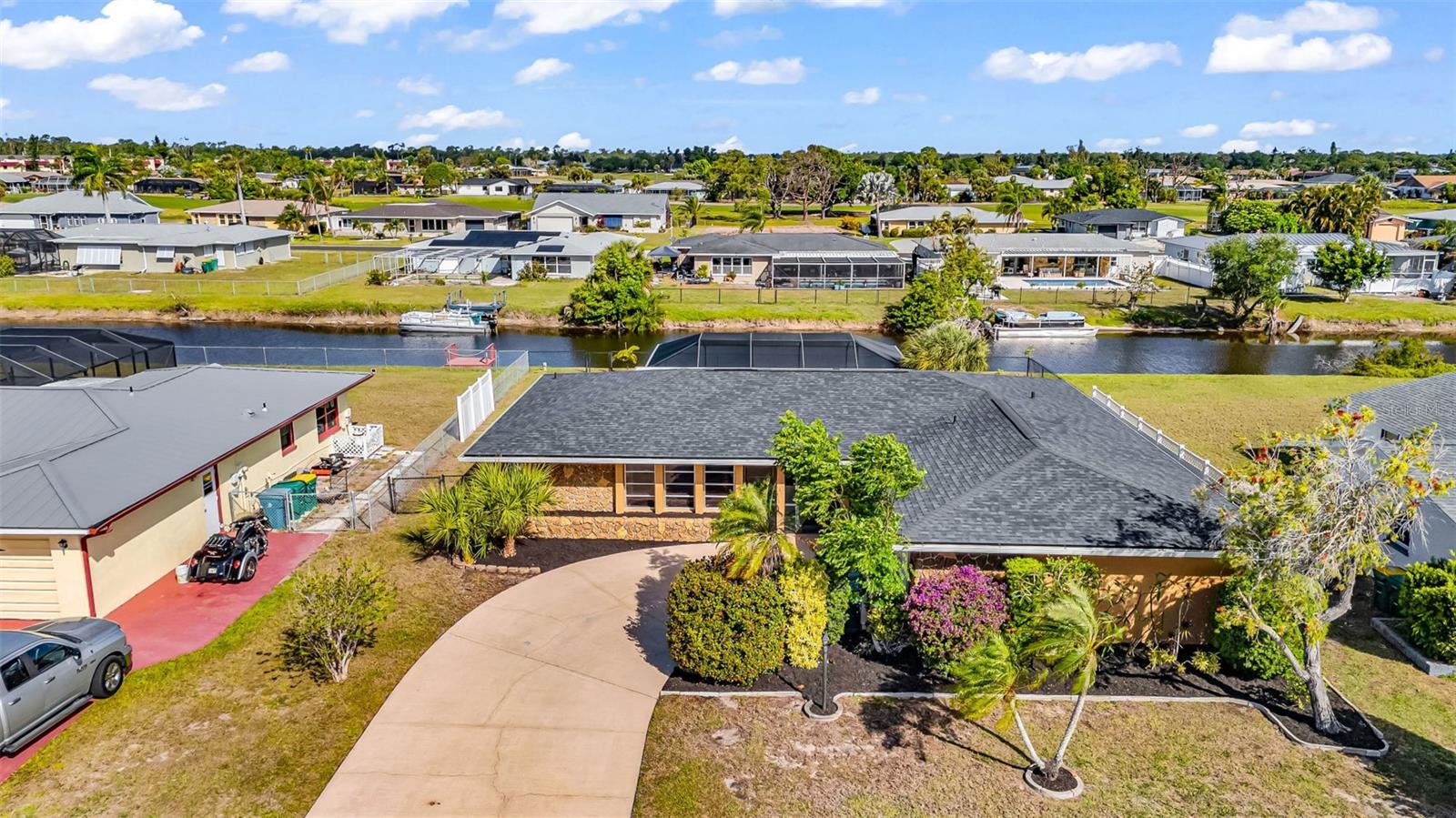 18 ANNAPOLIS LN, ROTONDA WEST, FL, 33947