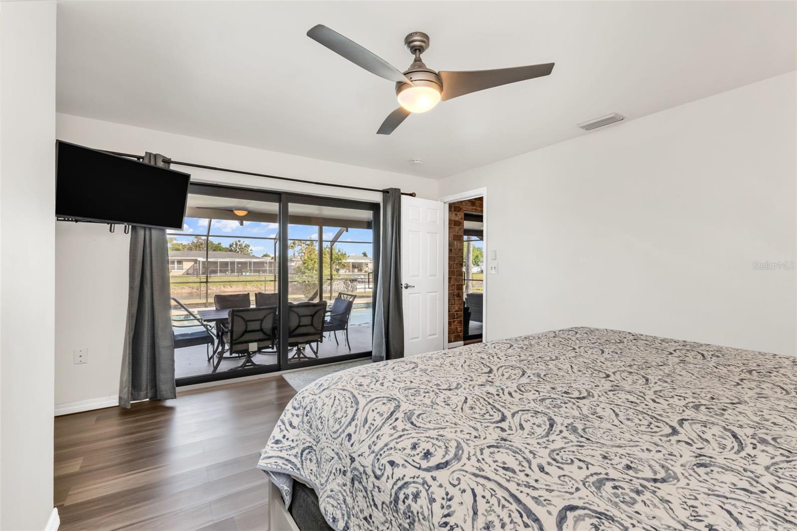 18 ANNAPOLIS LN, ROTONDA WEST, FL, 33947