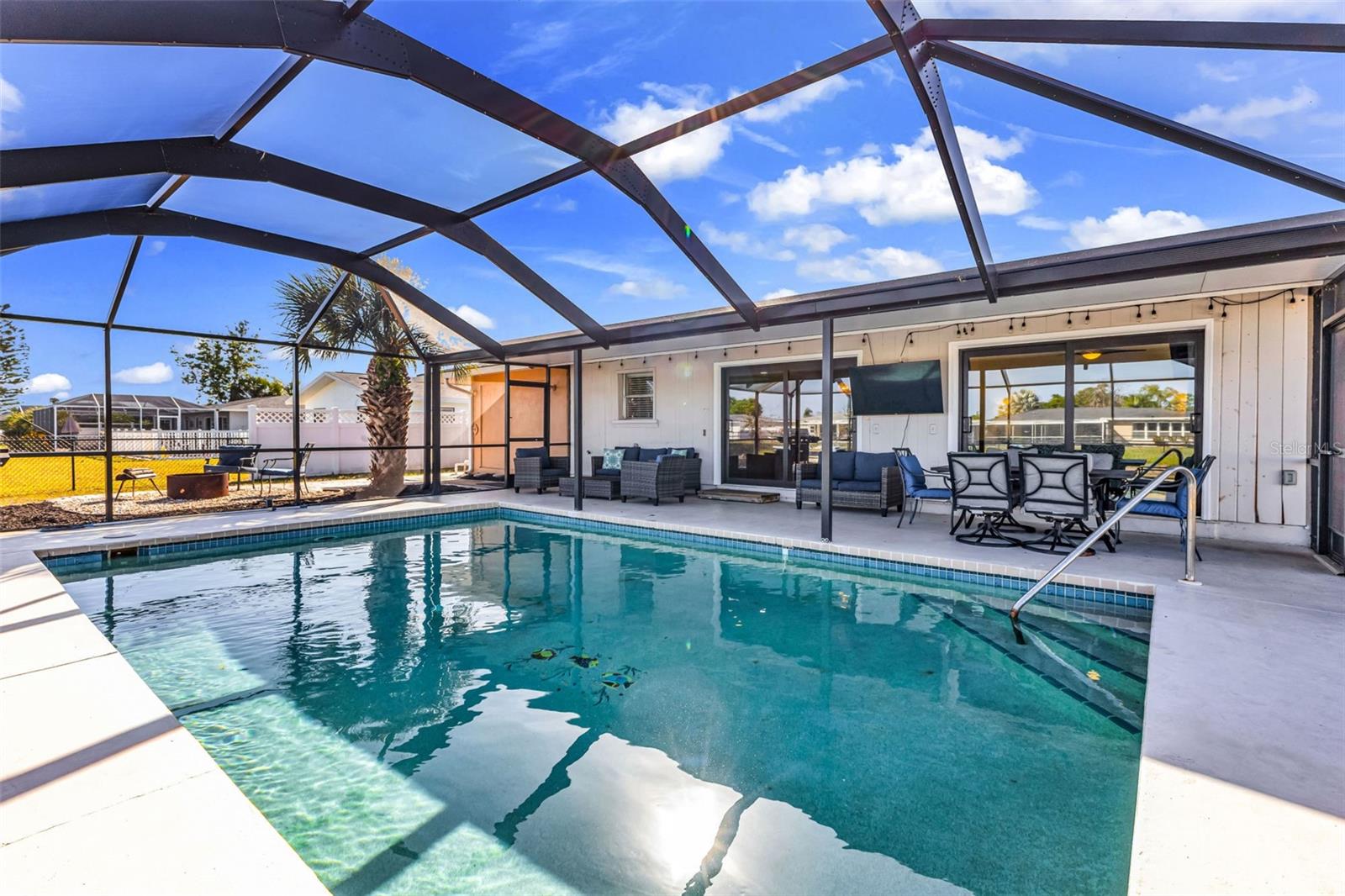 18 ANNAPOLIS LN, ROTONDA WEST, FL, 33947