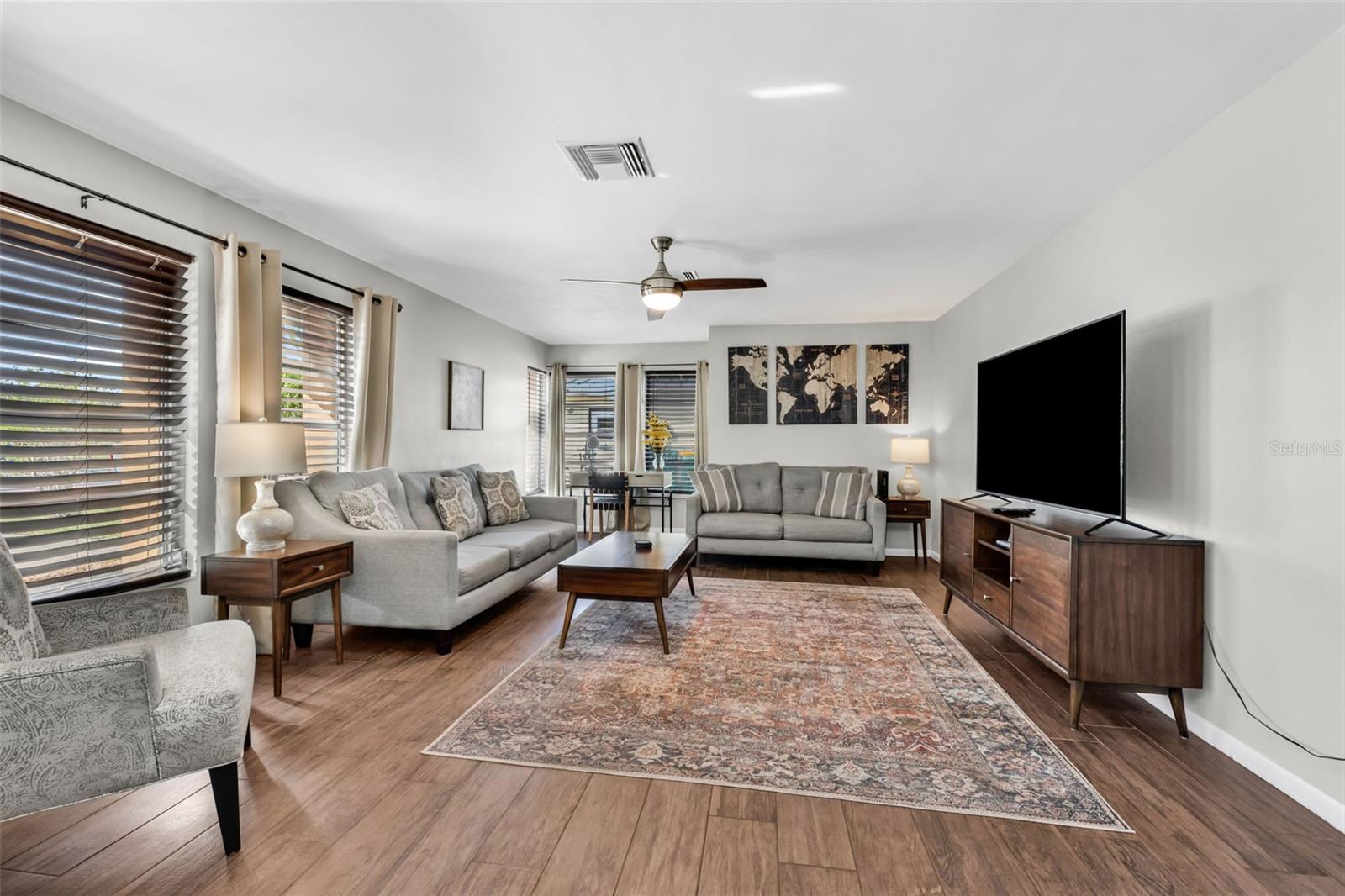 18 ANNAPOLIS LN, ROTONDA WEST, FL, 33947