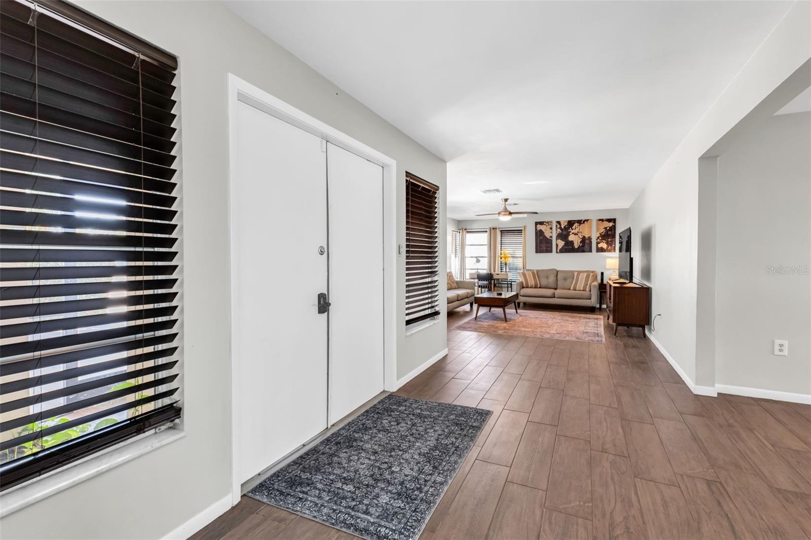 18 ANNAPOLIS LN, ROTONDA WEST, FL, 33947