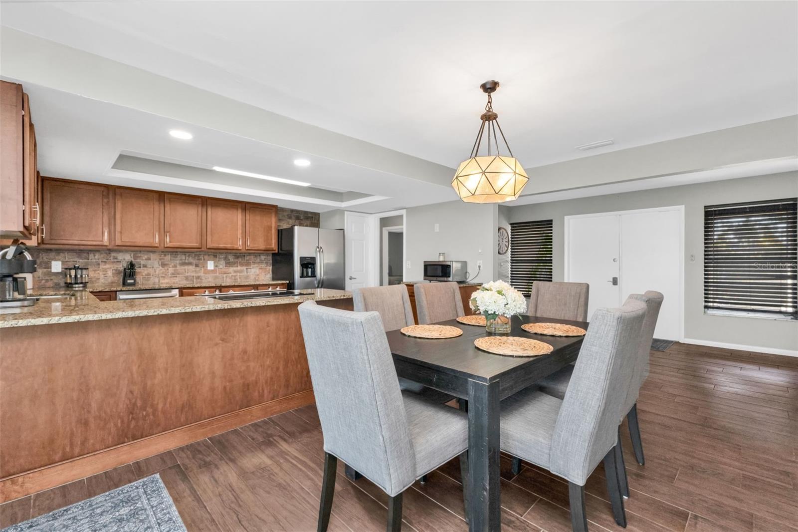 18 ANNAPOLIS LN, ROTONDA WEST, FL, 33947