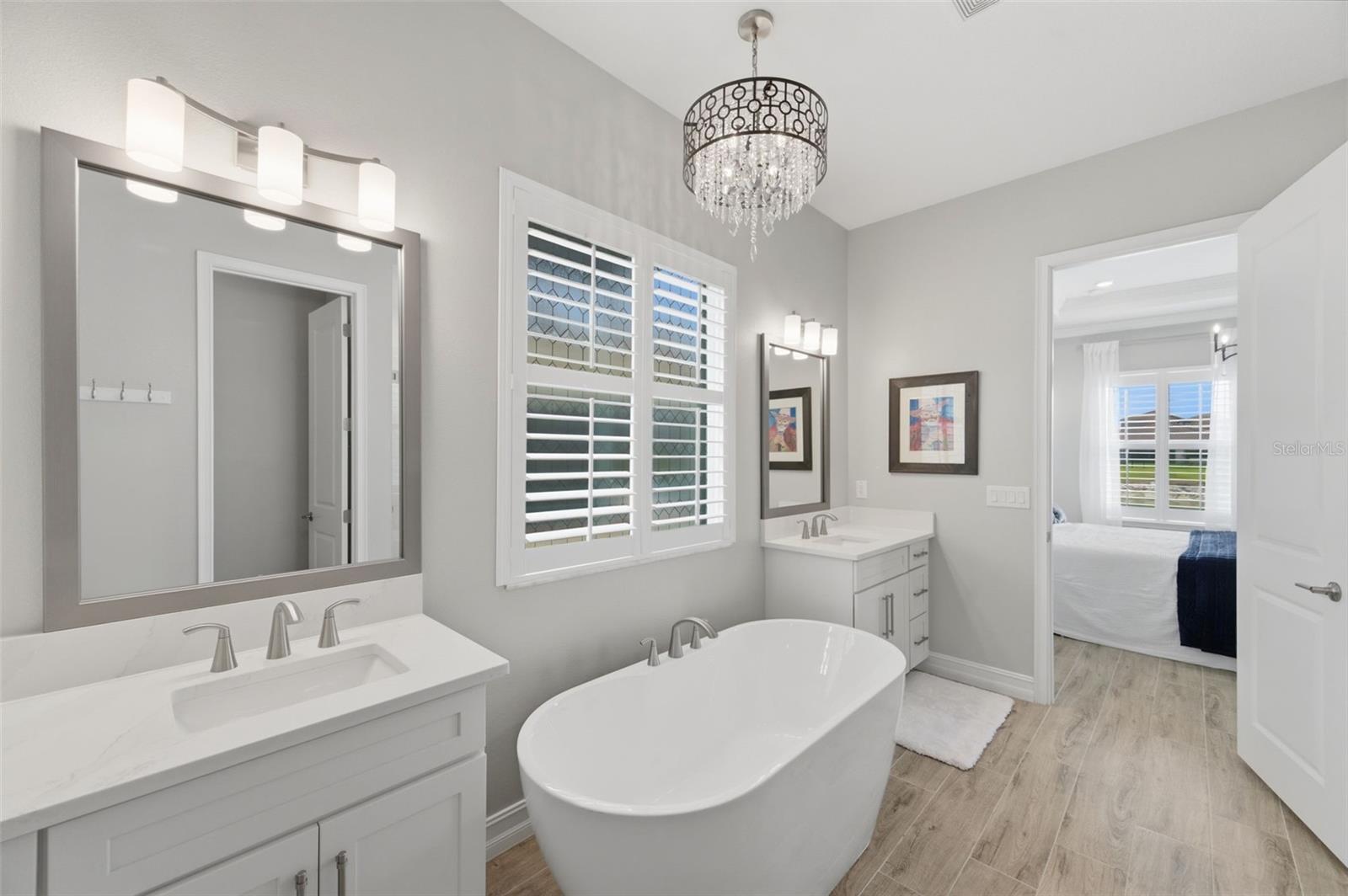 primary ensuite bathroom