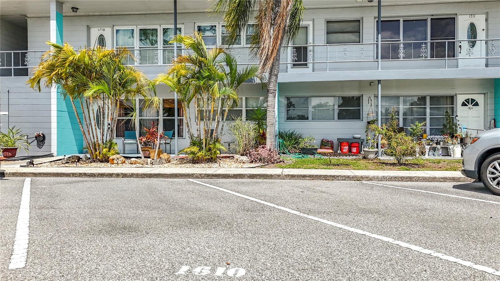5861 42ND TER N #1610, KENNETH CITY, FL, 33709