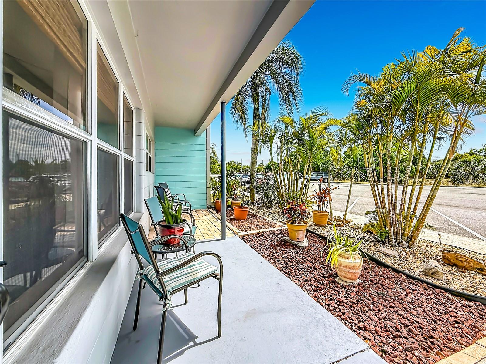 5861 42ND TER N #1610, KENNETH CITY, FL, 33709