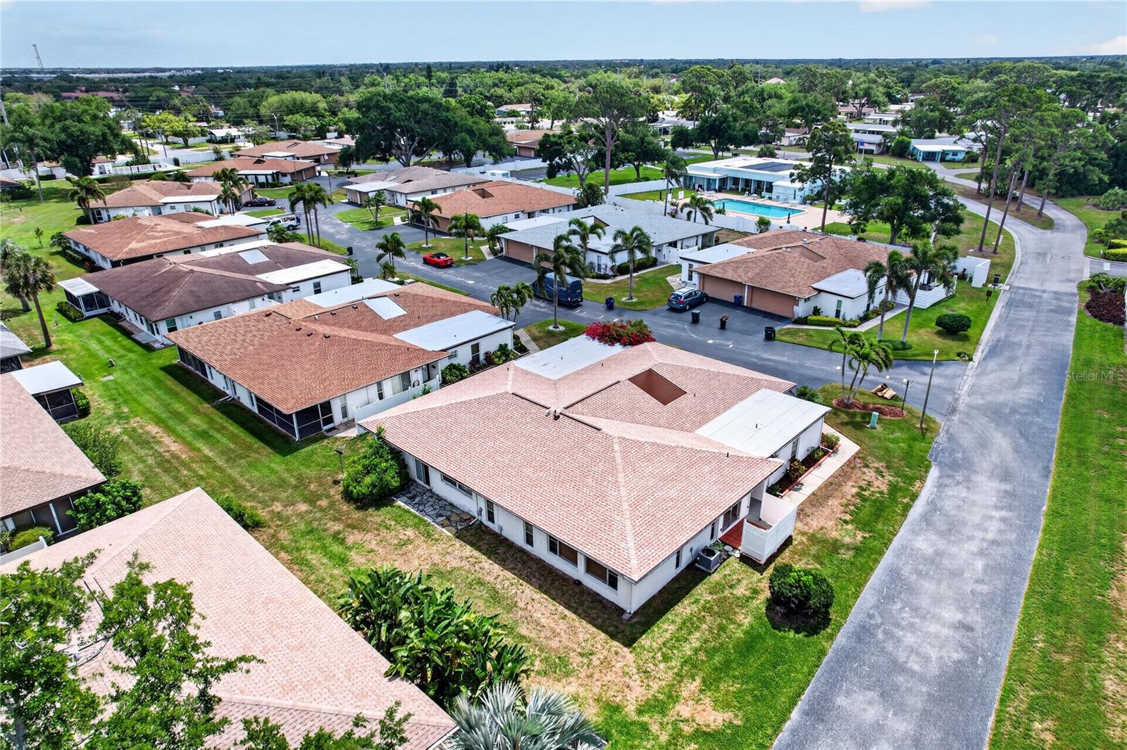 3501 N VILLAGE CT #220, SARASOTA, FL, 34231