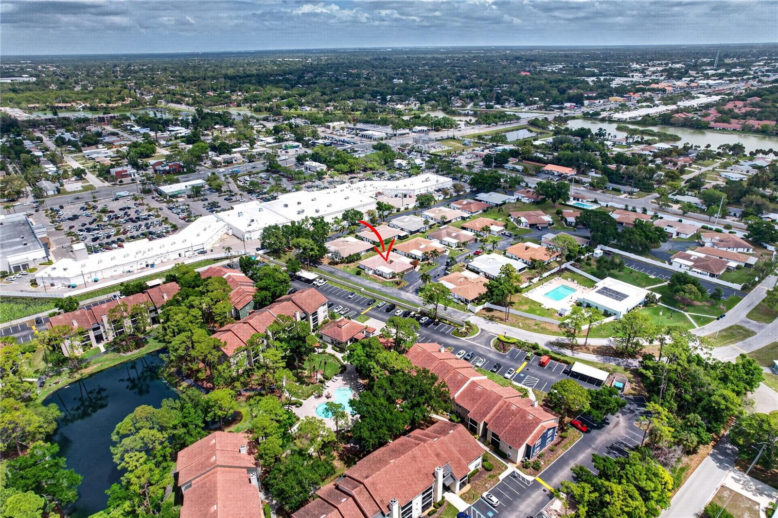 3501 N VILLAGE CT #220, SARASOTA, FL, 34231