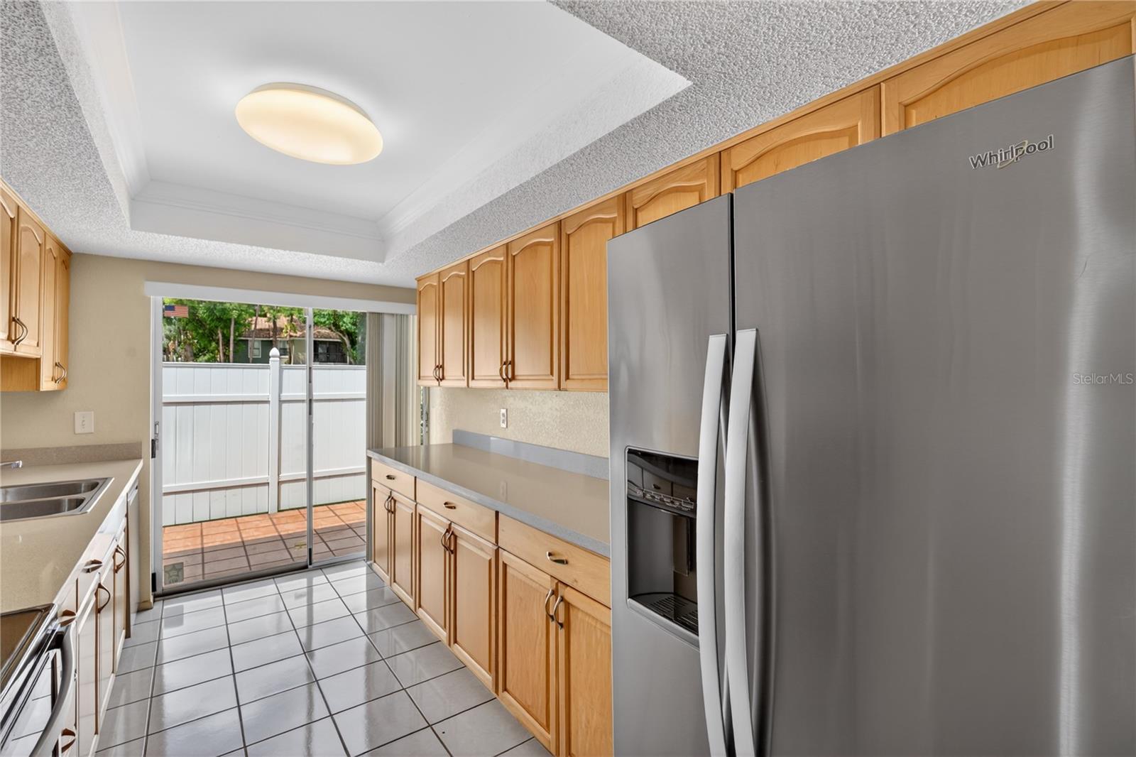 3501 N VILLAGE CT #220, SARASOTA, FL, 34231