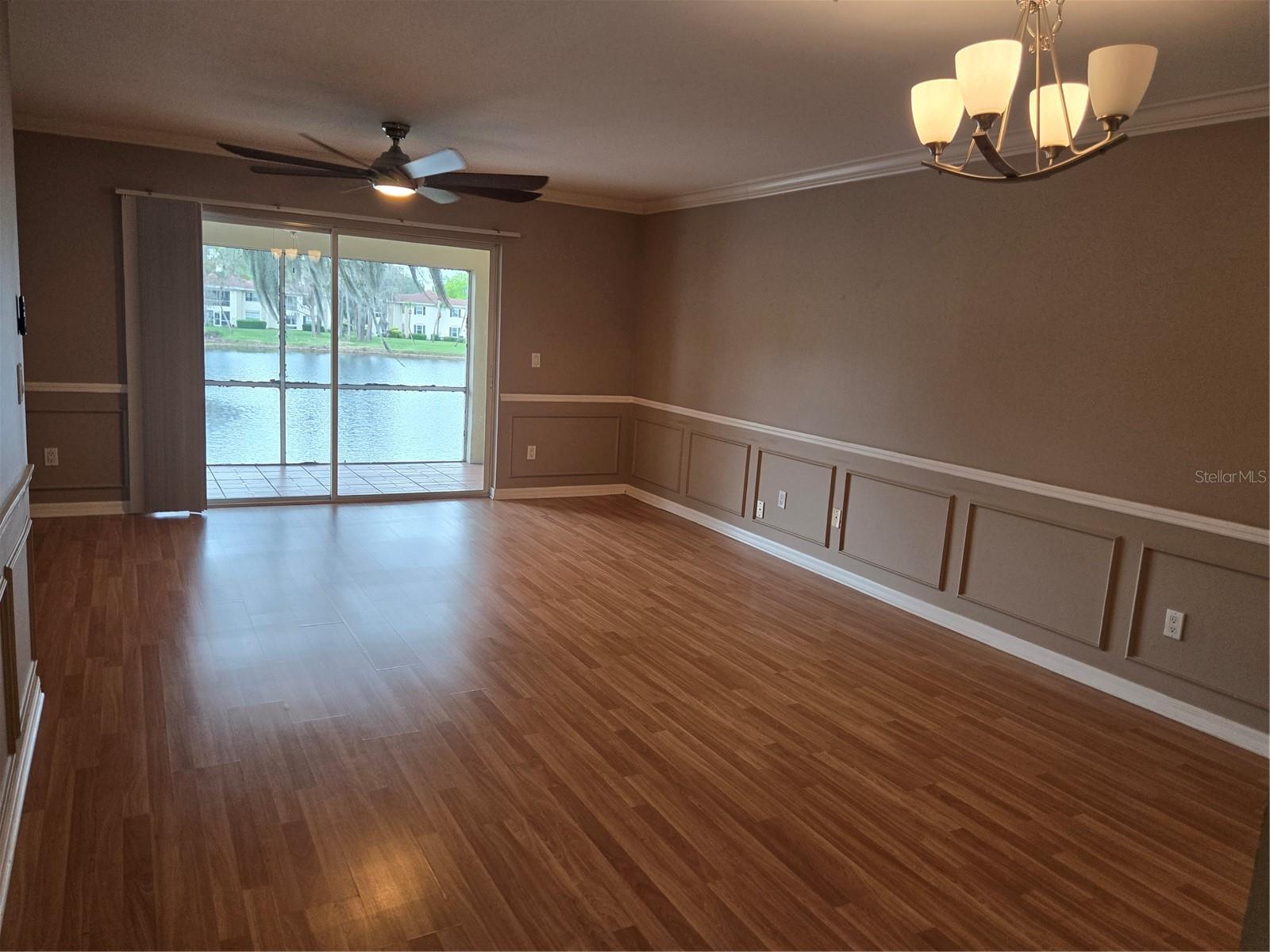 10350 CARROLLWOOD LN #188, TAMPA, FL, 33618
