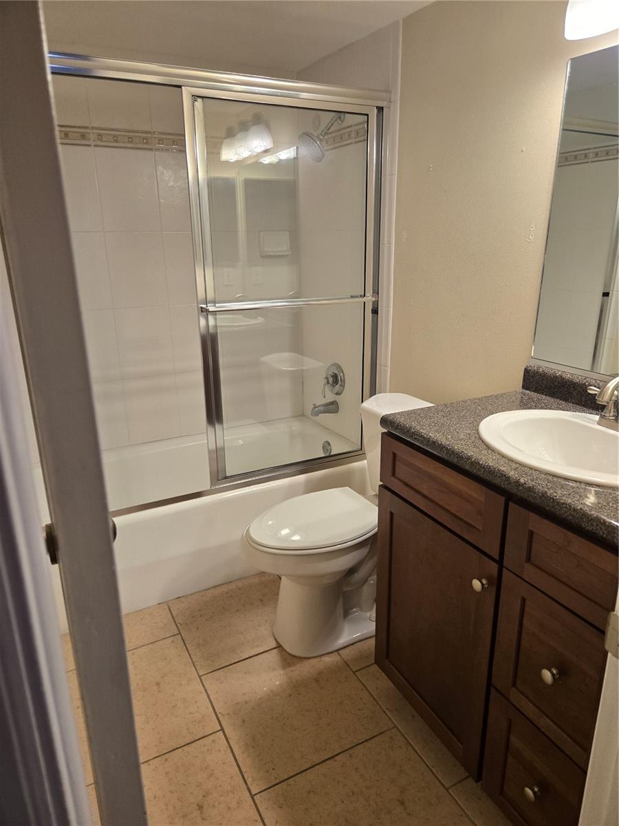 10350 CARROLLWOOD LN #188, TAMPA, FL, 33618