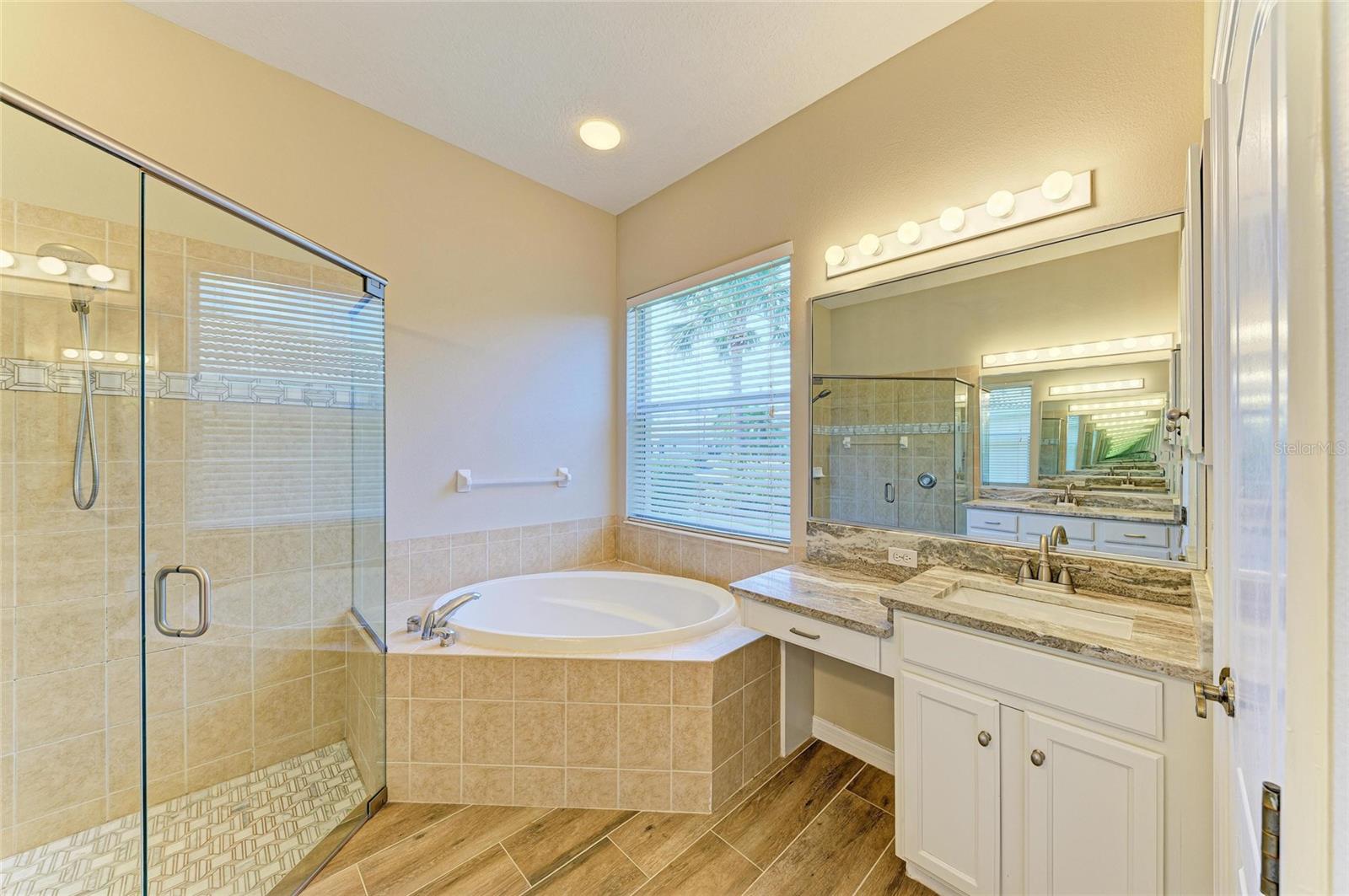 8772 STONE HARBOUR LOOP, BRADENTON, FL, 34212