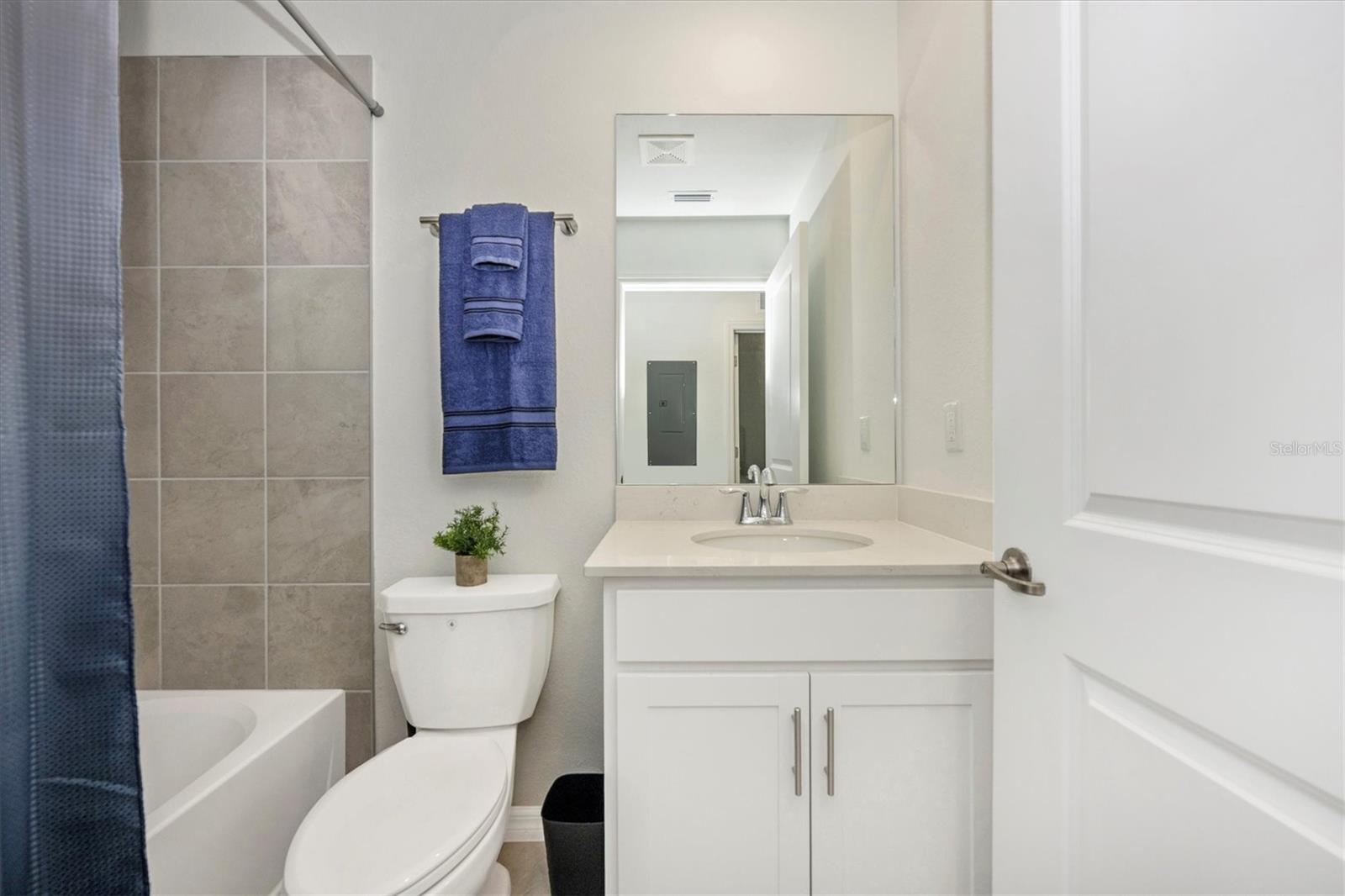 12550 GALAPAGOS ST #104, VENICE, FL, 34293