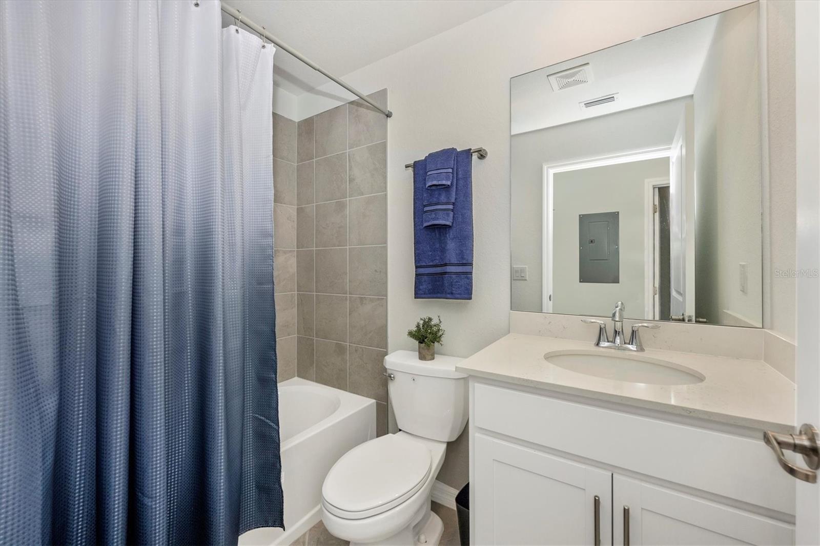 12550 GALAPAGOS ST #104, VENICE, FL, 34293