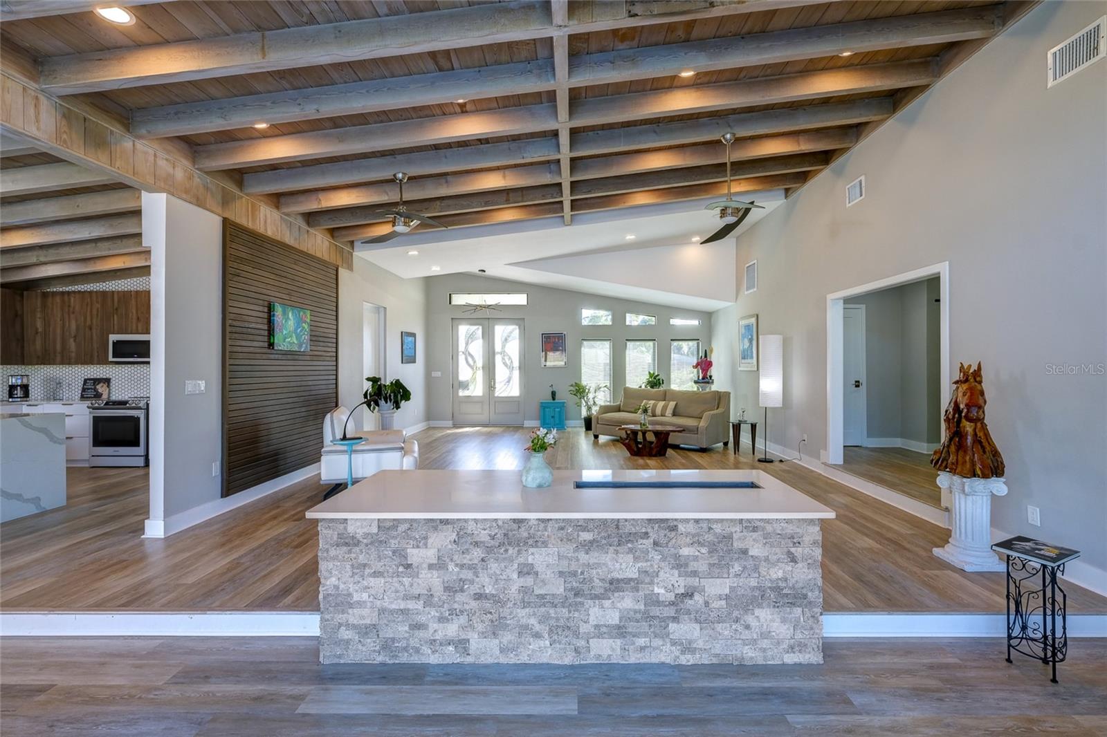 3636 MINEOLA DR, SARASOTA, FL, 34239