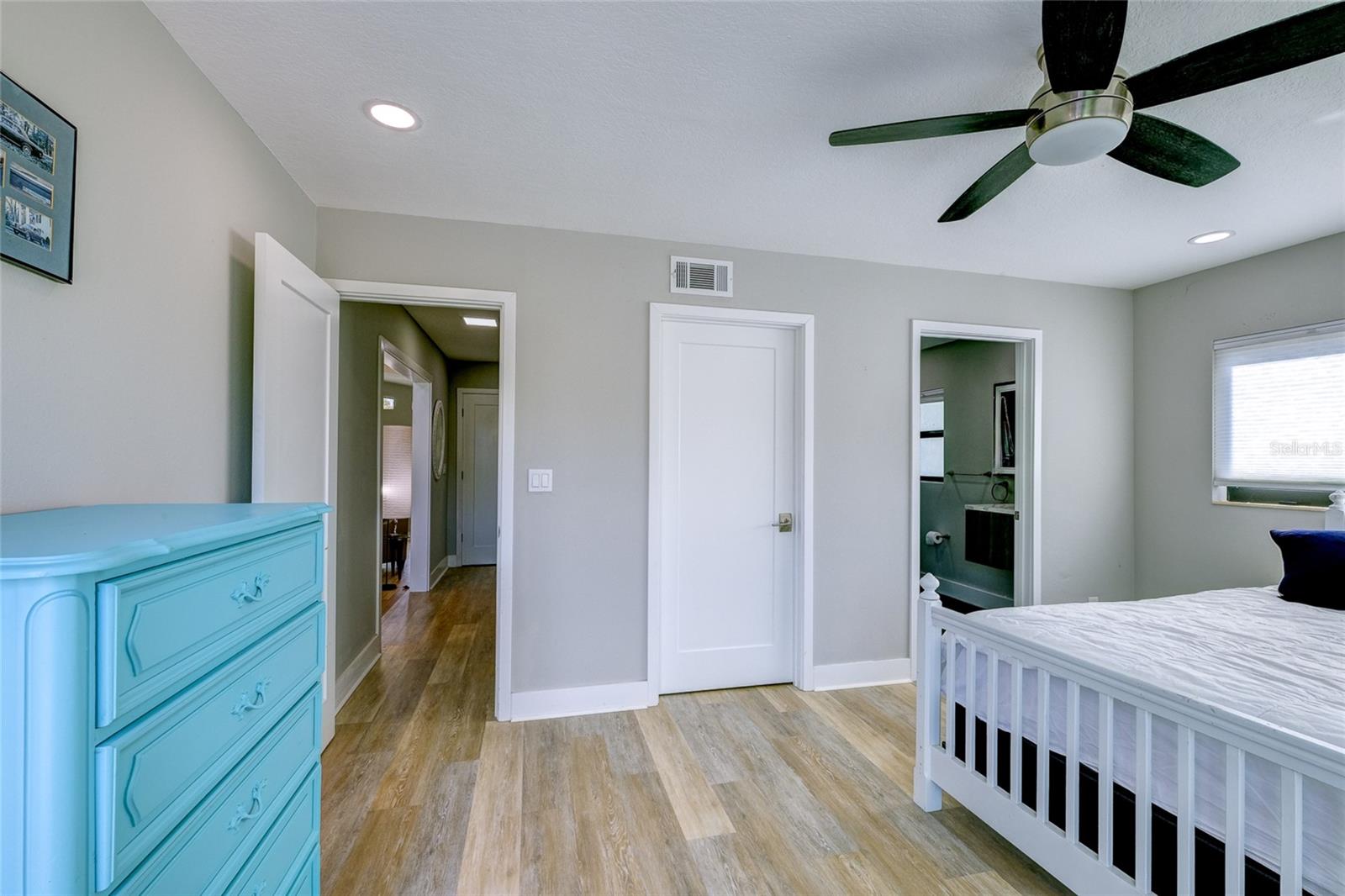 3636 MINEOLA DR, SARASOTA, FL, 34239