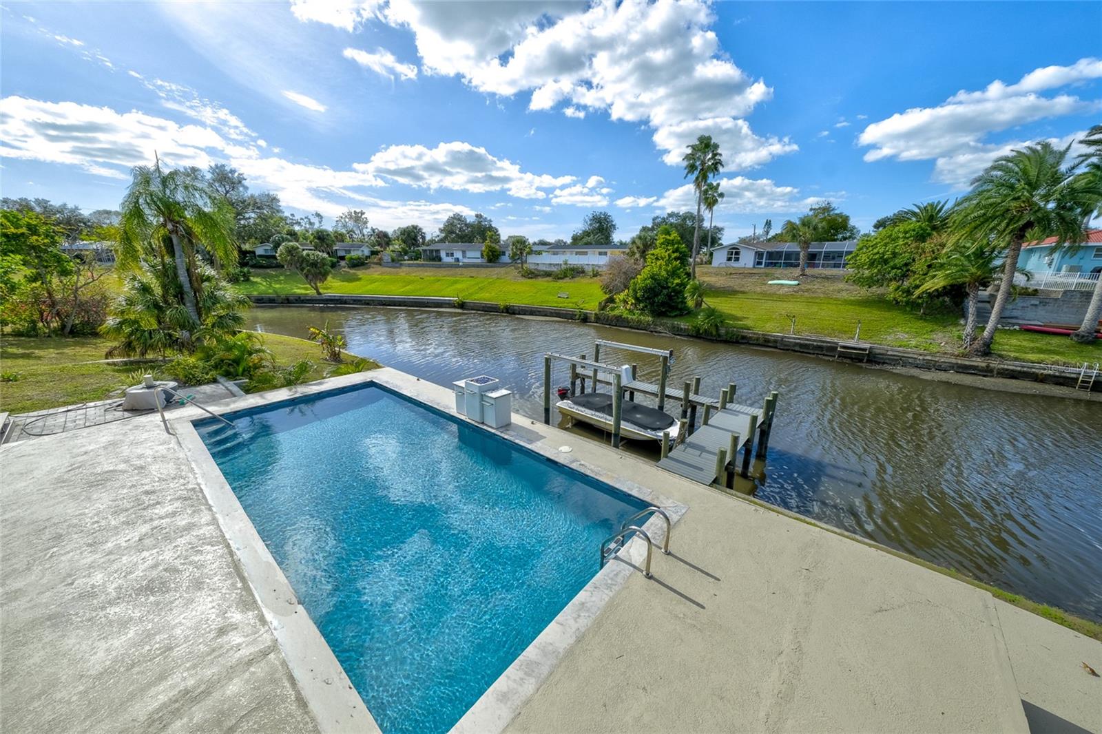 3636 MINEOLA DR, SARASOTA, FL, 34239