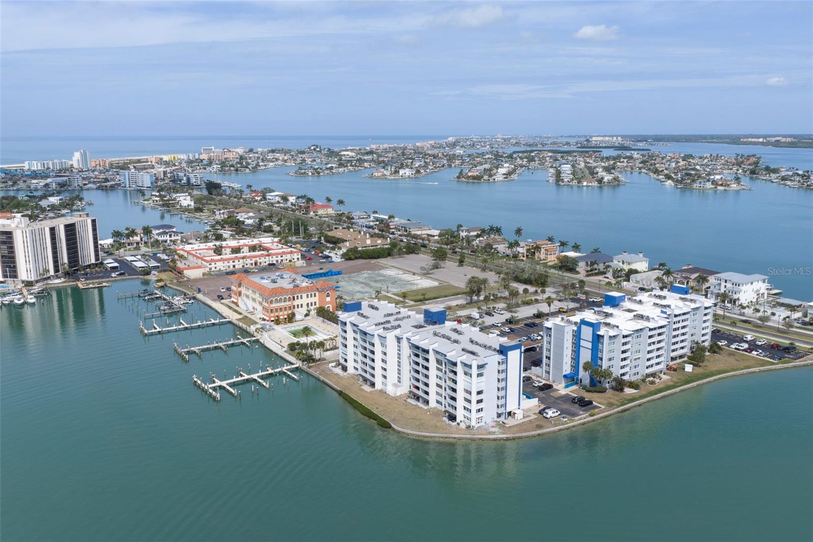 450 TREASURE ISLAND CSWY #105, TREASURE ISLAND, FL, 33706