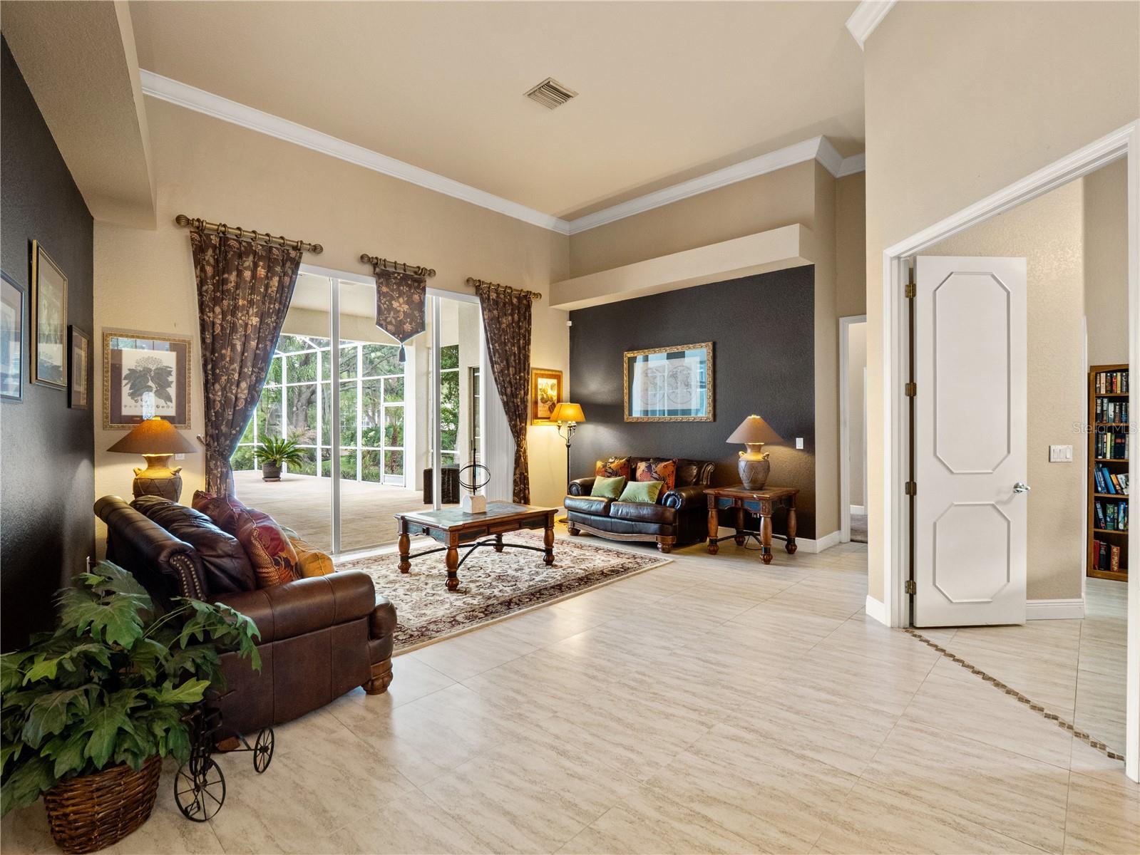 5021 WESLEY DR, TAMPA, FL, 33647