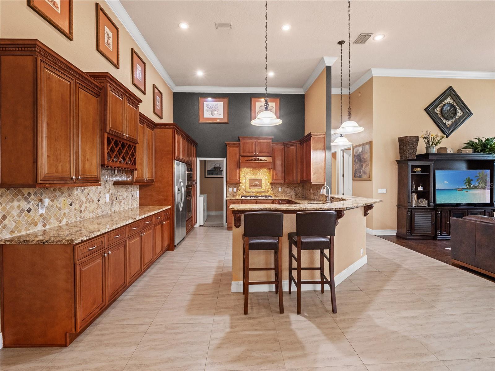 5021 WESLEY DR, TAMPA, FL, 33647