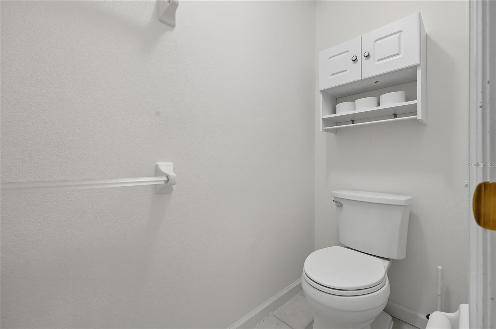 6029 LAKE POINTE DR #202, ORLANDO, FL, 32822