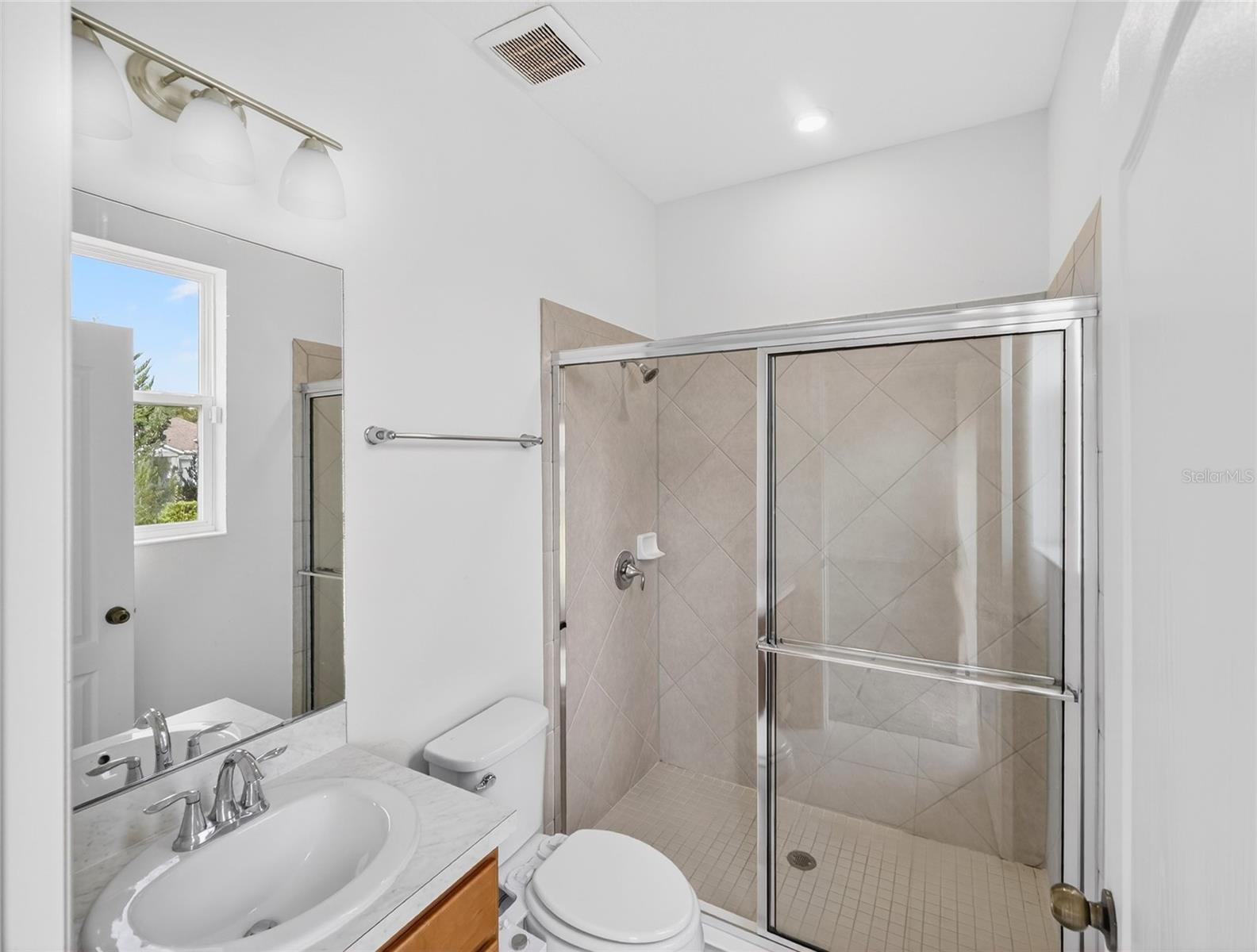 2556 LEYLAND CYPRESS LN, SANFORD, FL, 32773