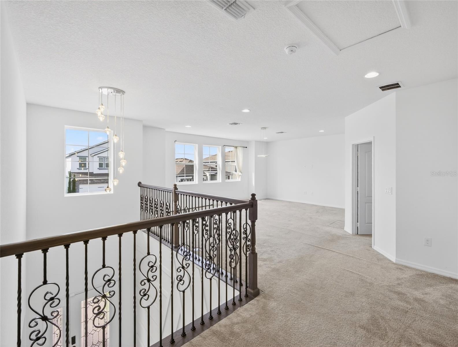 2556 LEYLAND CYPRESS LN, SANFORD, FL, 32773