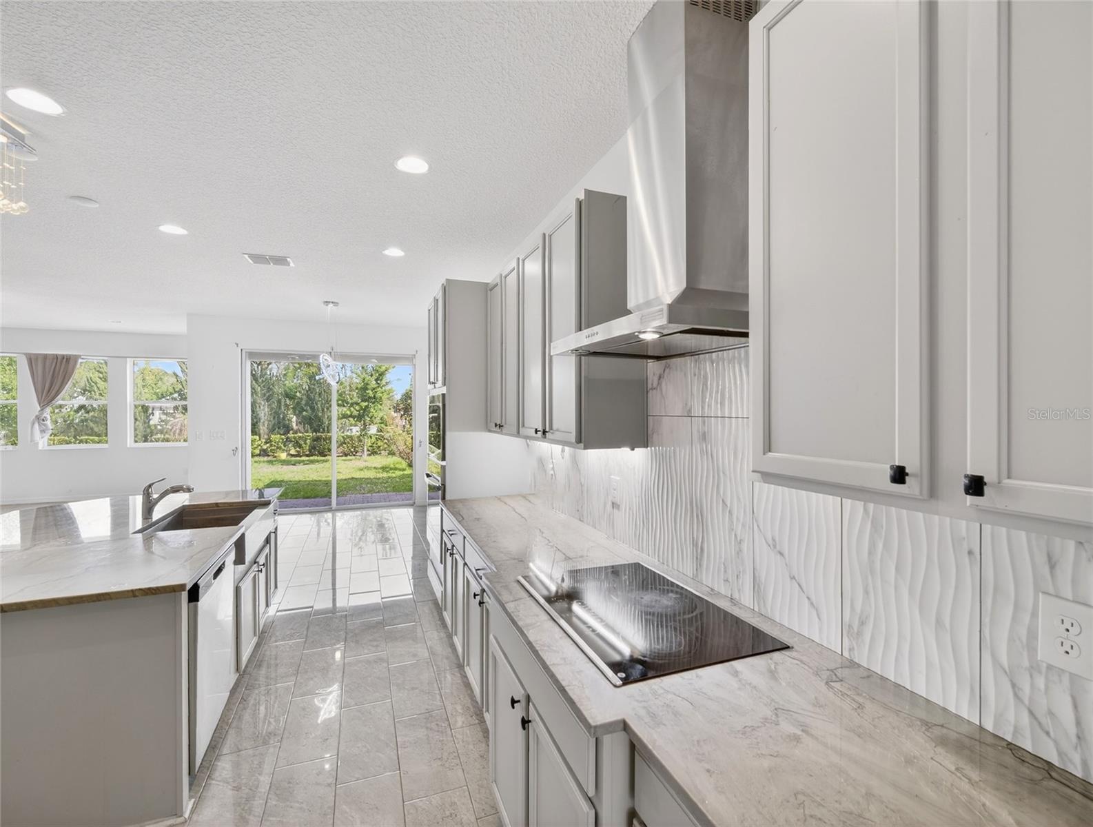 2556 LEYLAND CYPRESS LN, SANFORD, FL, 32773