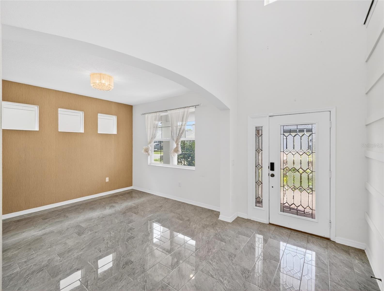 2556 LEYLAND CYPRESS LN, SANFORD, FL, 32773