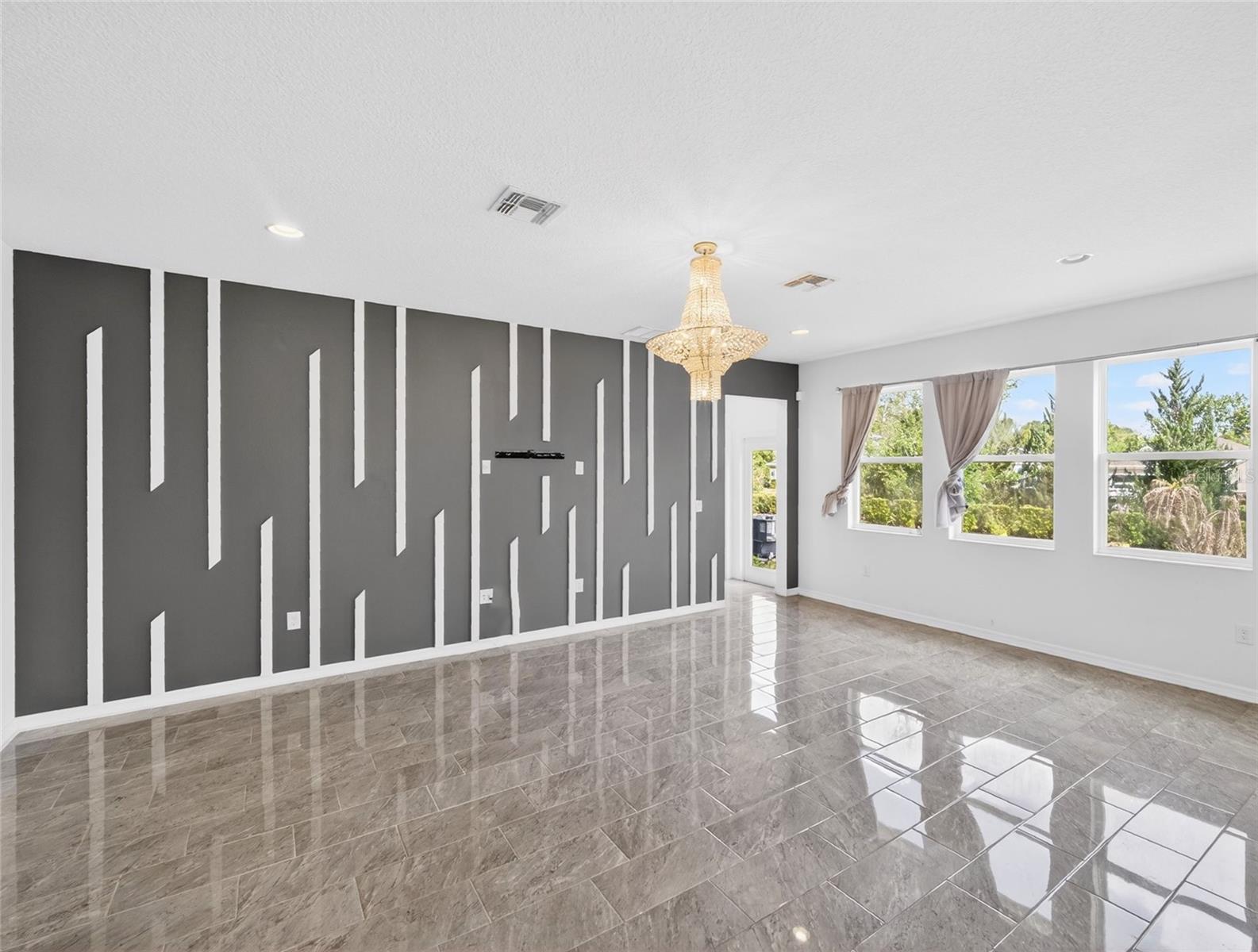 2556 LEYLAND CYPRESS LN, SANFORD, FL, 32773