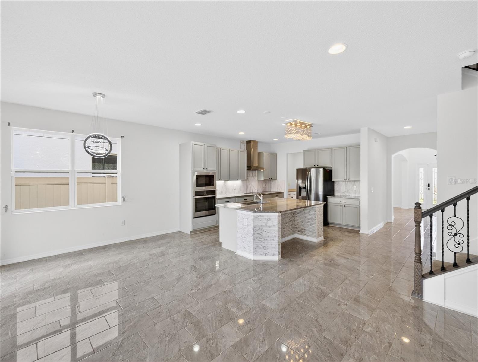 2556 LEYLAND CYPRESS LN, SANFORD, FL, 32773