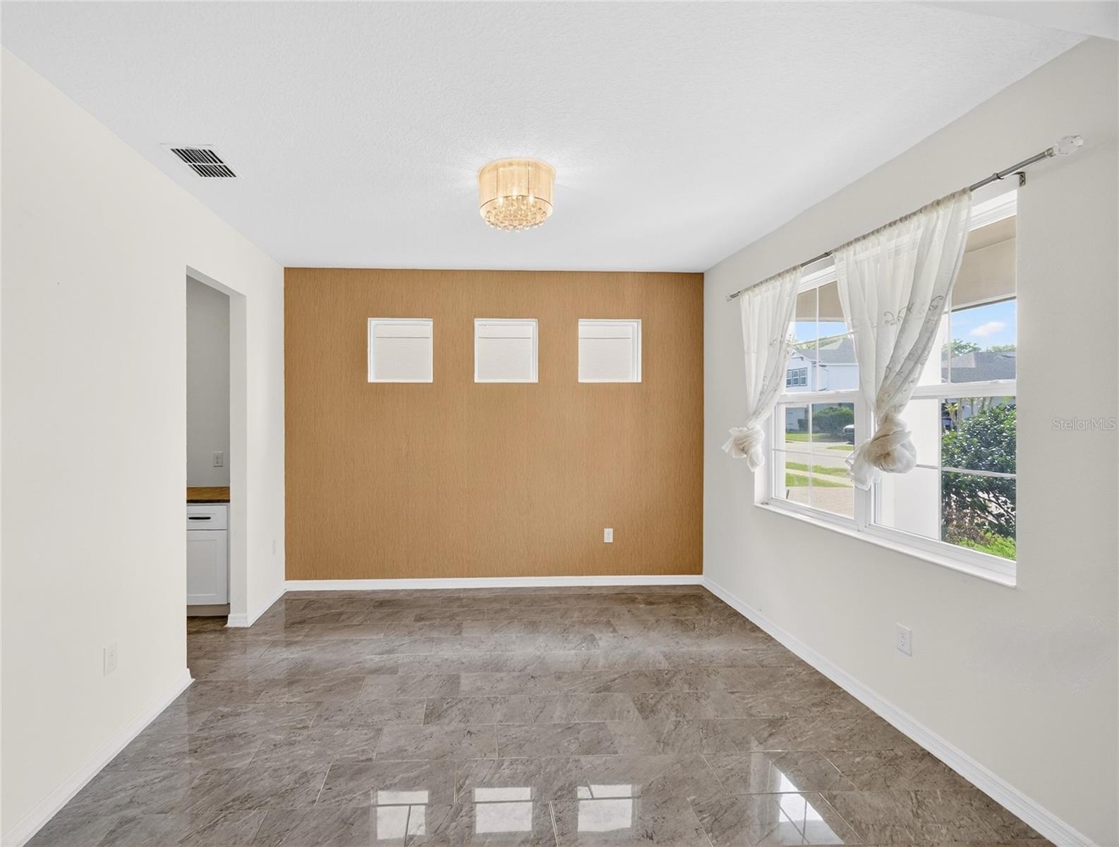 2556 LEYLAND CYPRESS LN, SANFORD, FL, 32773