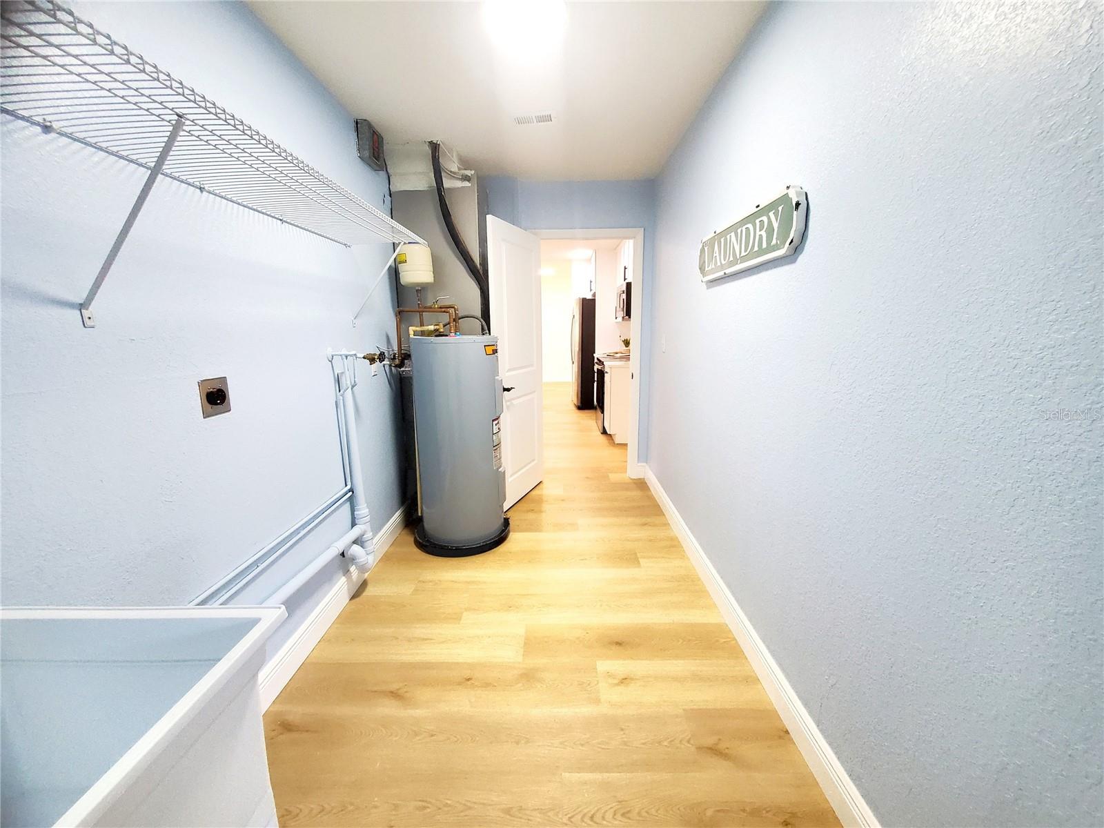 835 ANCHORAGE LN, PALM HARBOR, FL, 34685