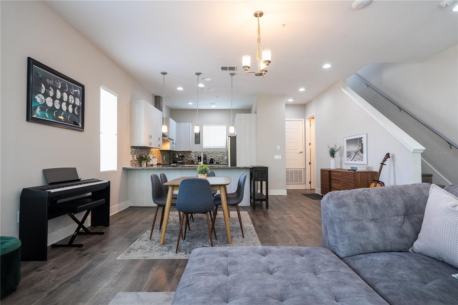 73 W GRANT ST, ORLANDO, FL, 32806